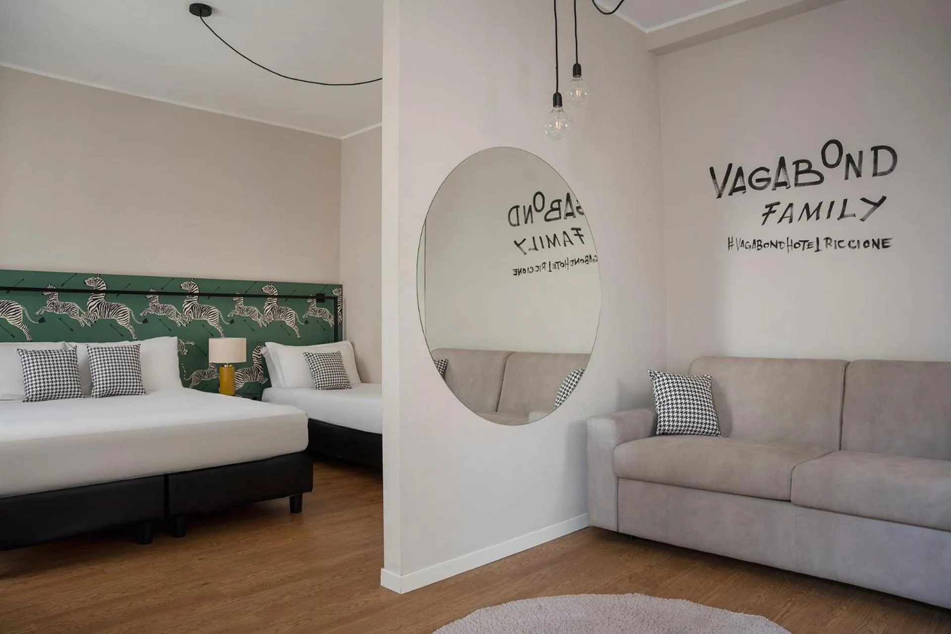 Bedroom, Bed in Hotel Vagabond