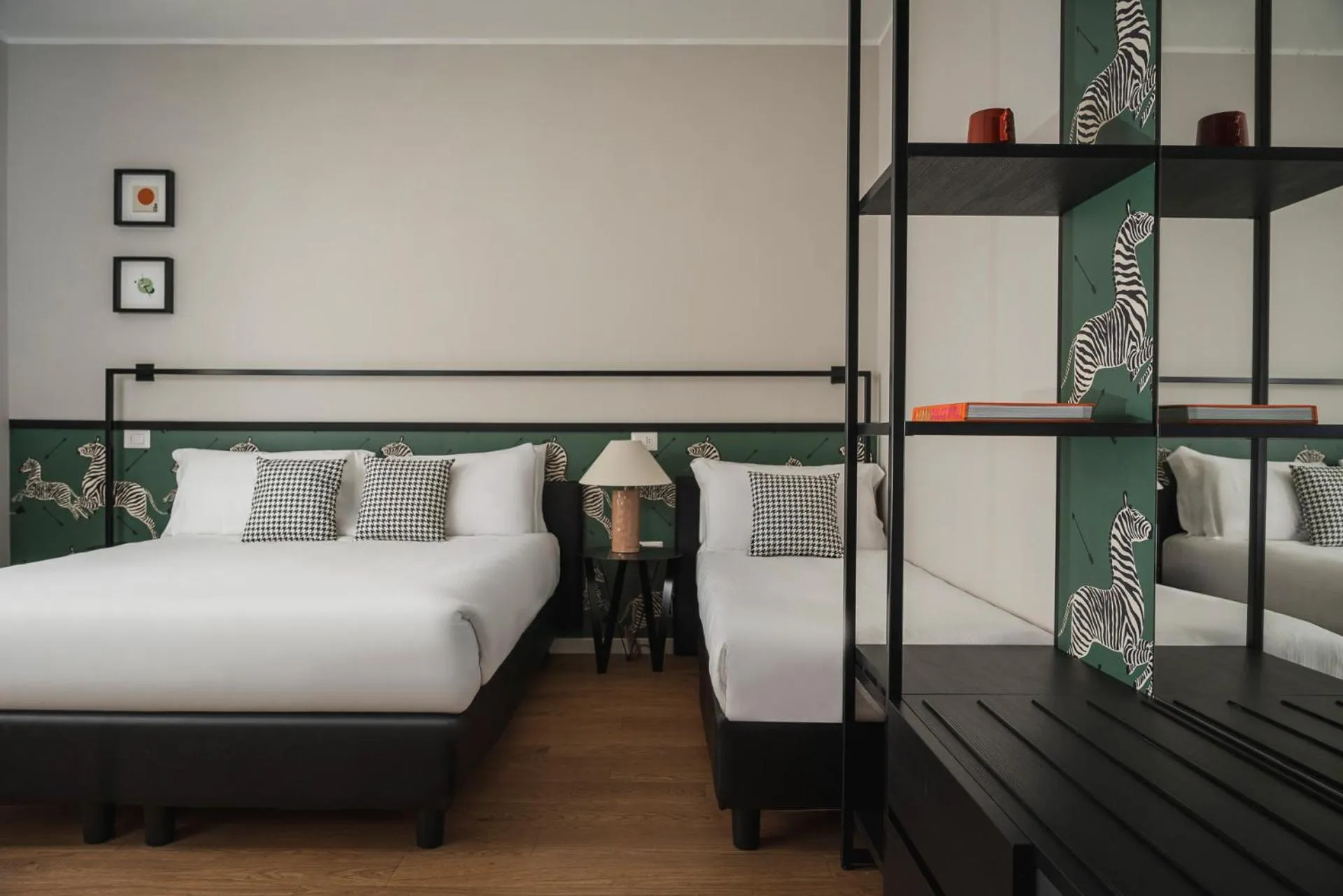 Bedroom, Bed in Hotel Vagabond