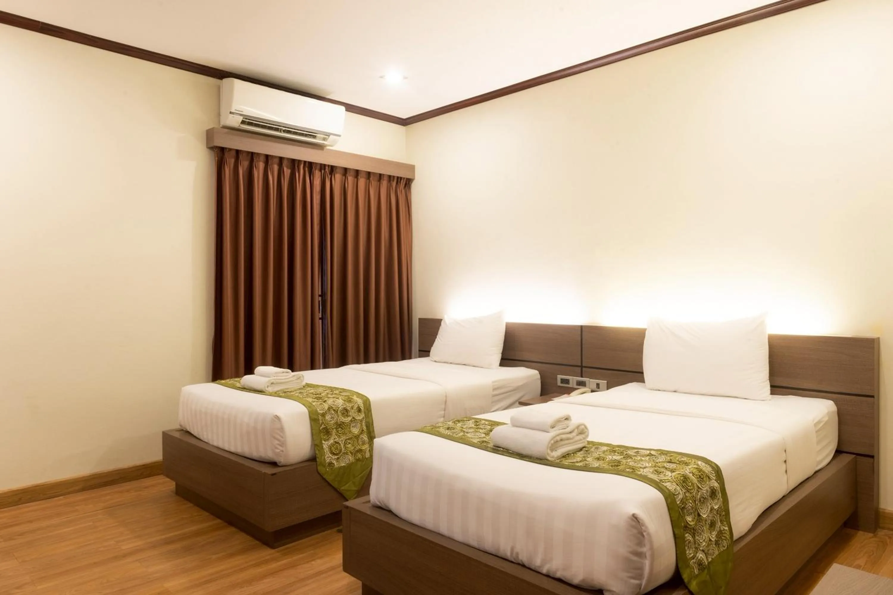 Bed in NIM SEE SENG Hotel