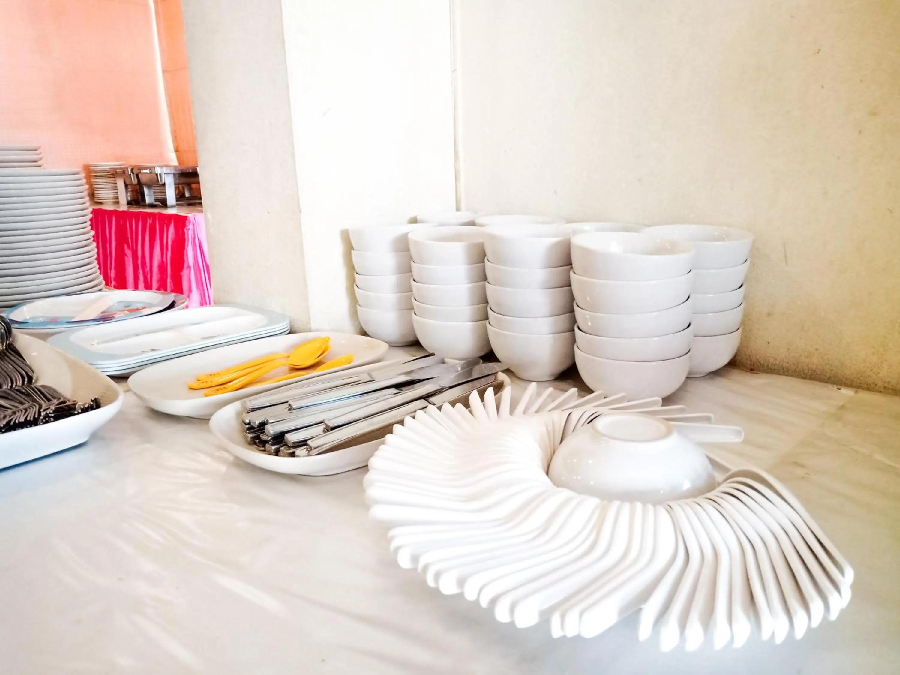 Buffet breakfast, Bed in NIM SEE SENG Hotel