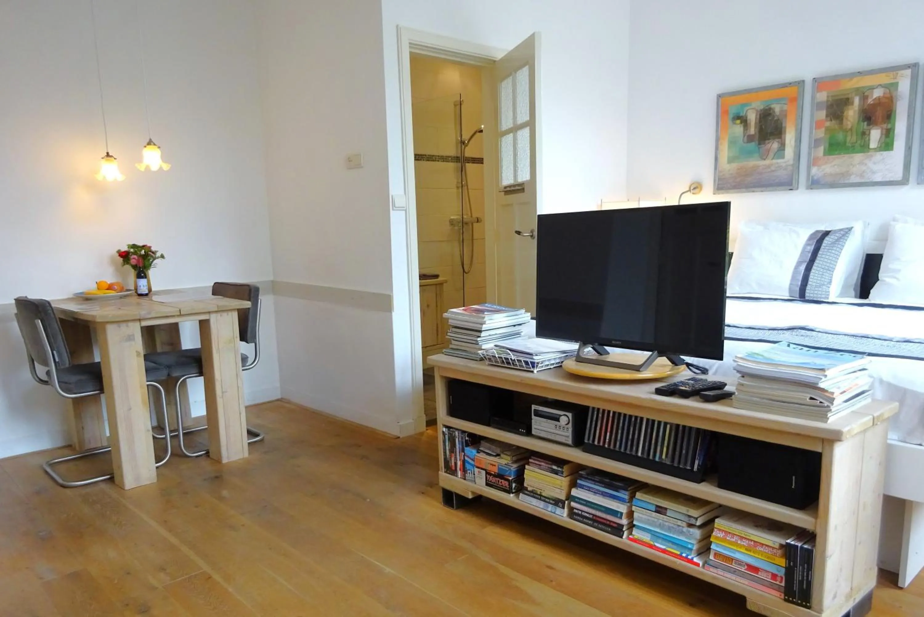 TV and multimedia in B&B Vierwinden