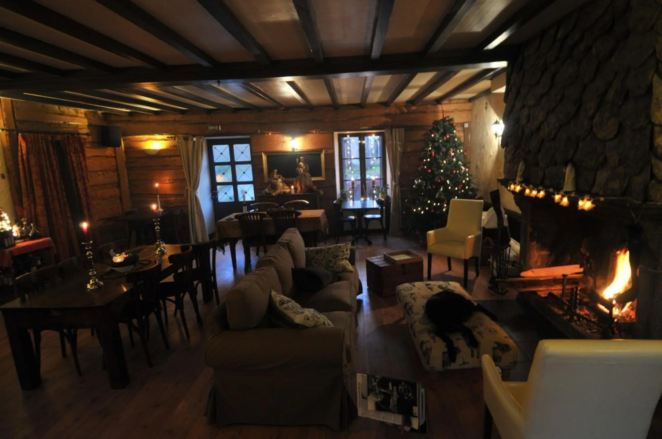 Restaurant/places to eat in Auberge De La Providence