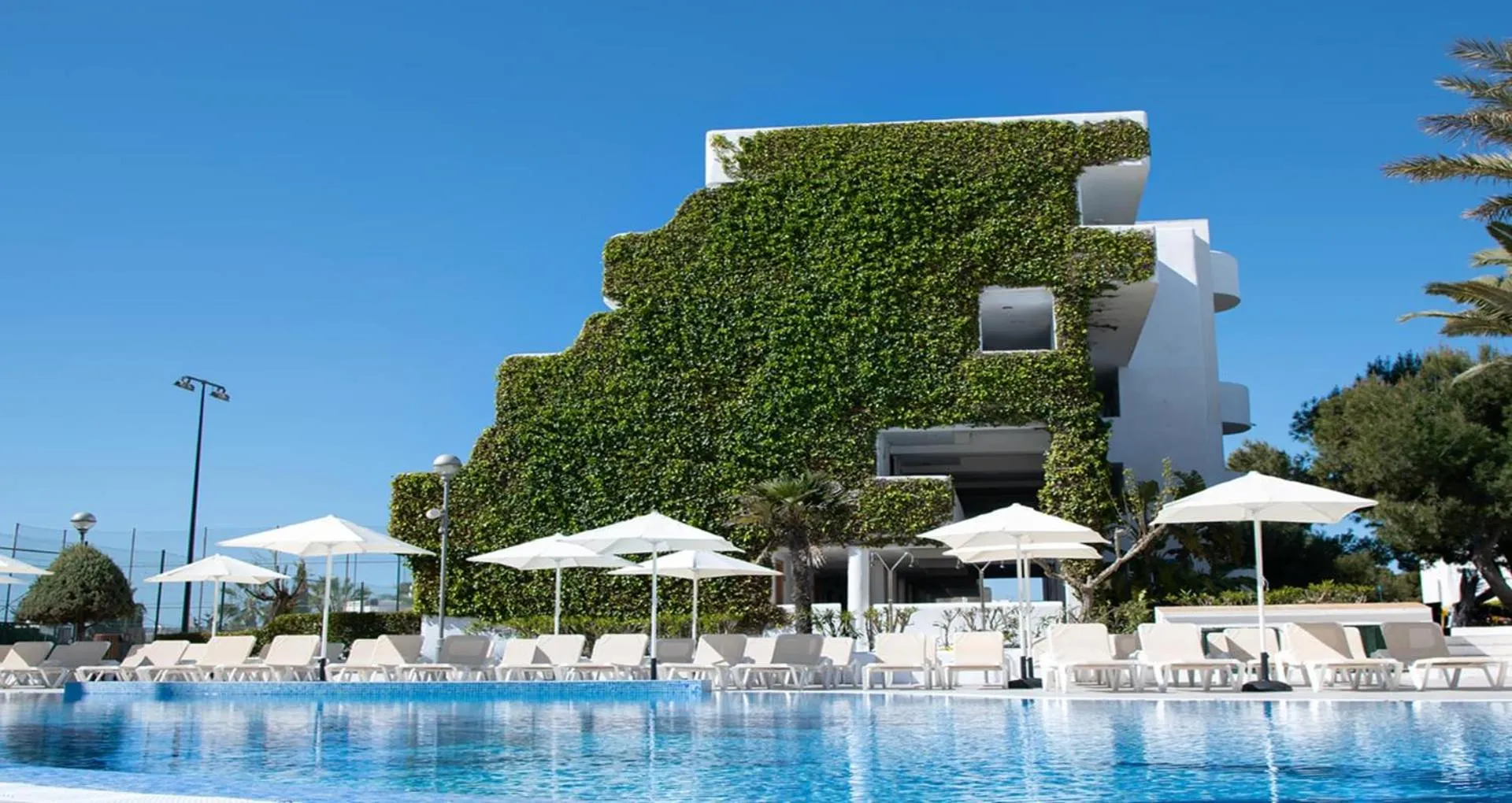 Swimming pool in BLUESEA Ses Cases d'Or