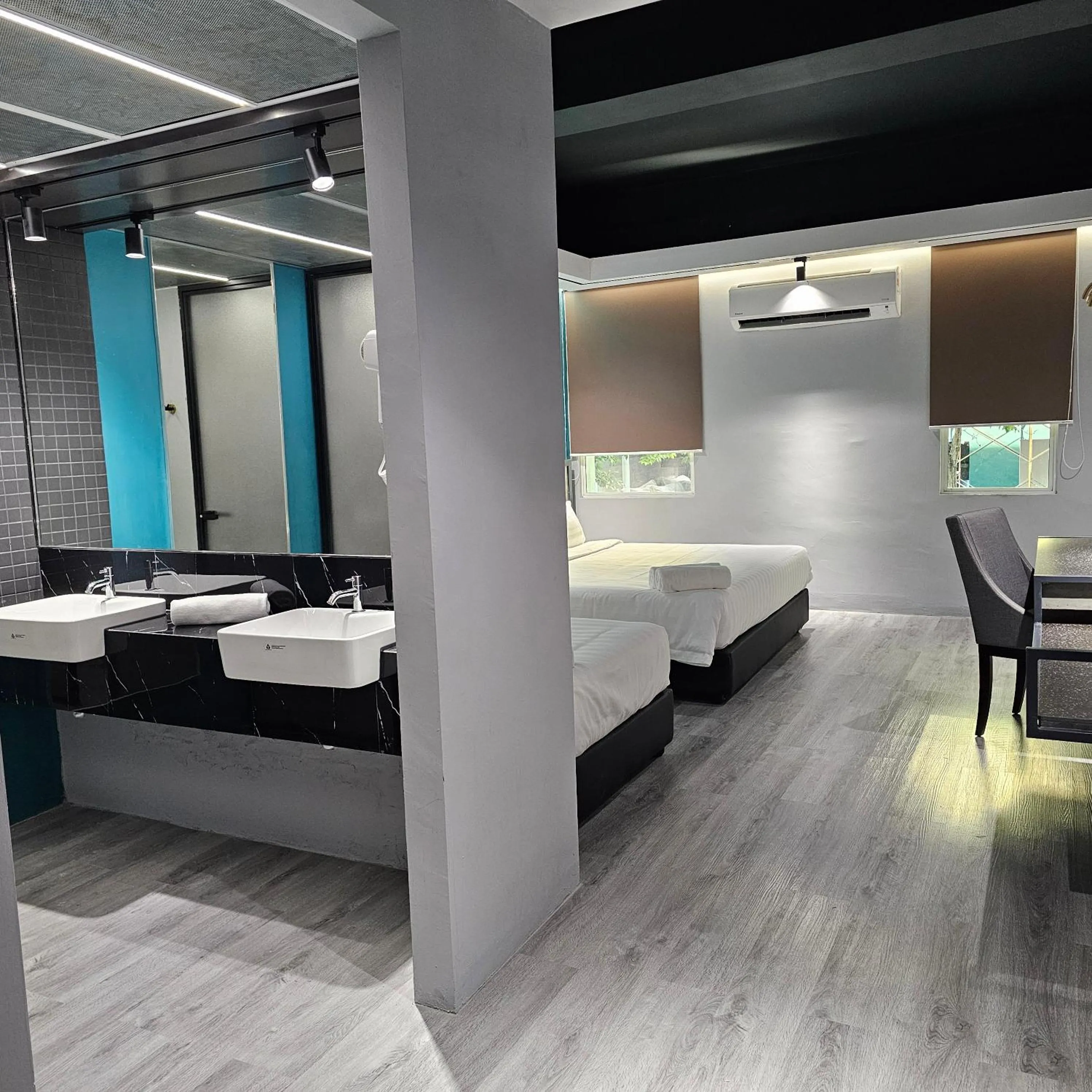 Bed in Pantai Inn Kota Kinabalu