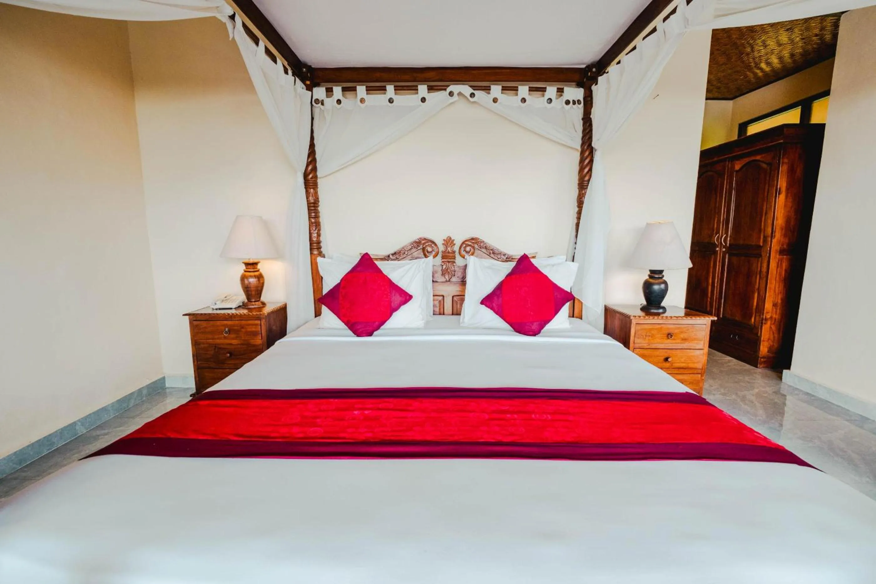 Bed in Sri Aksata Ubud Resort