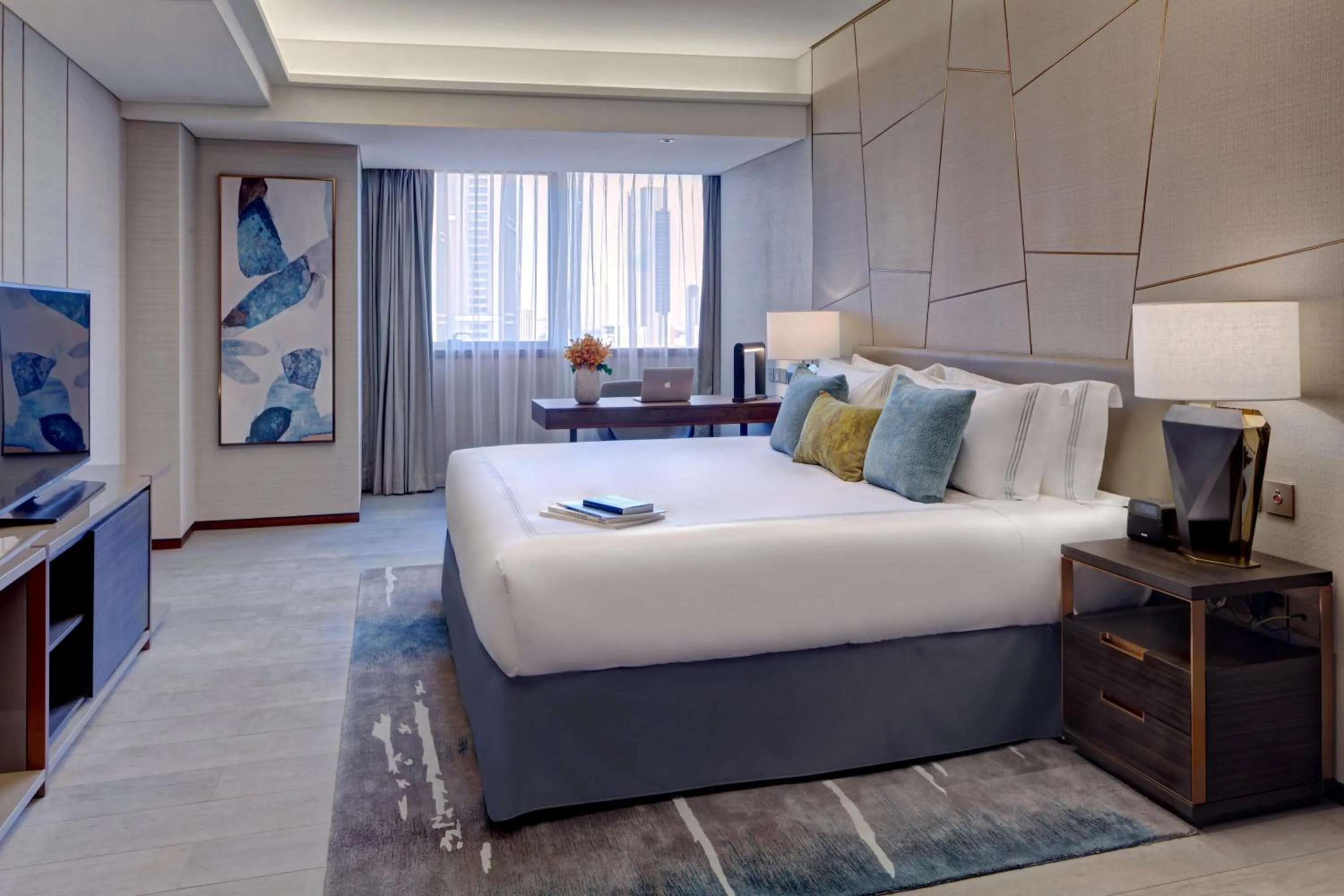 Bedroom, Bed in Fraser Suites Dalian