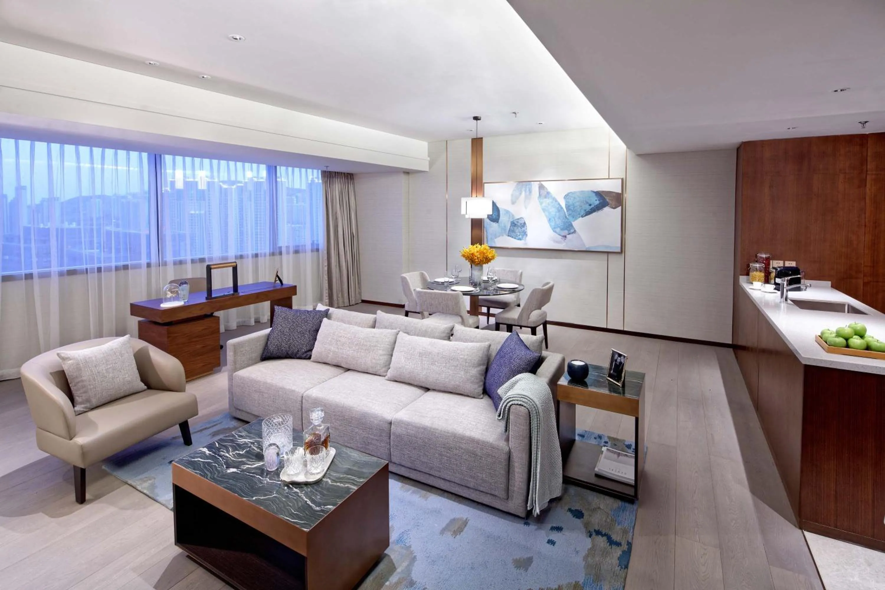 Living room in Fraser Suites Dalian