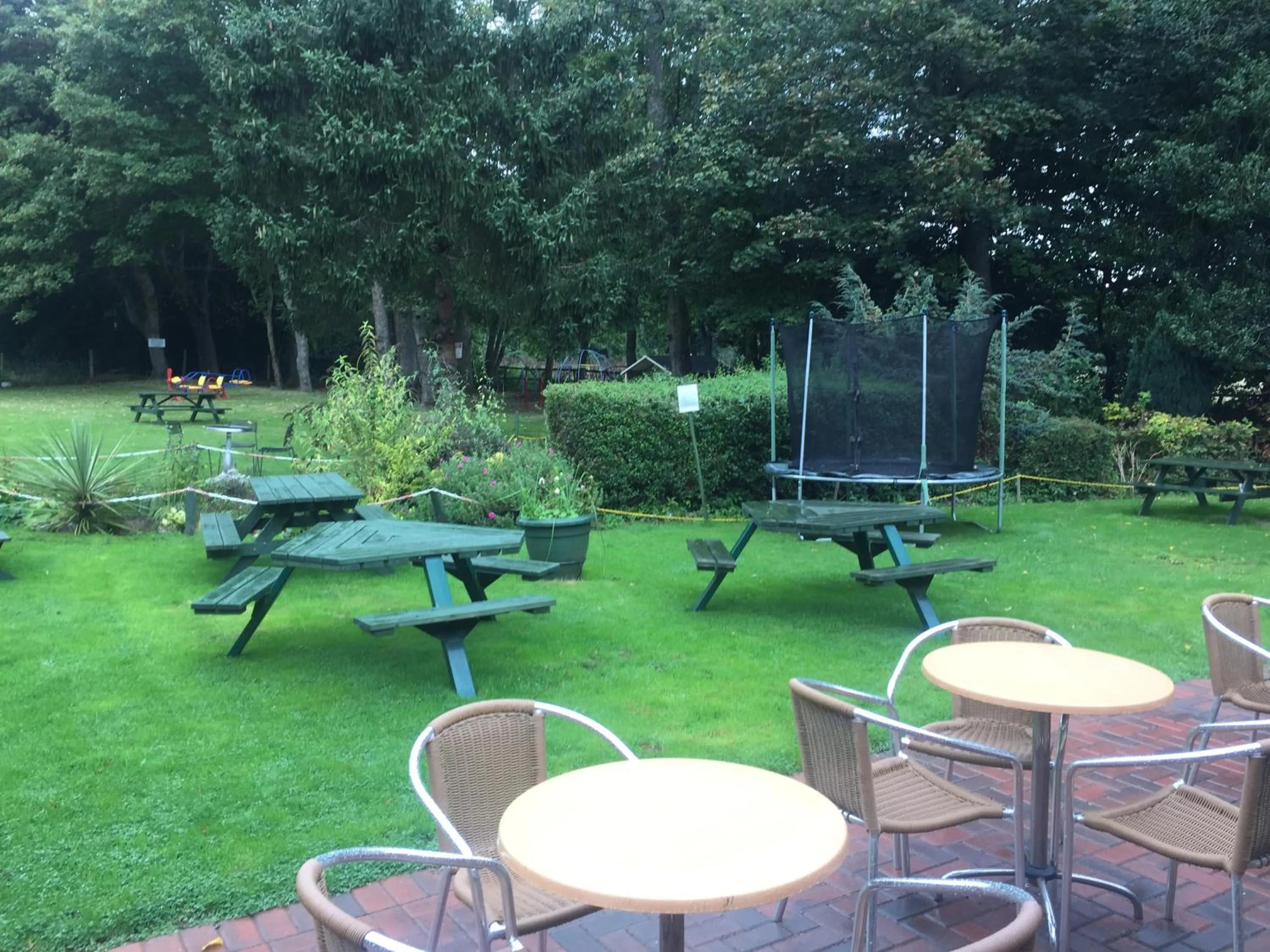 Garden in The Winchfield Inn