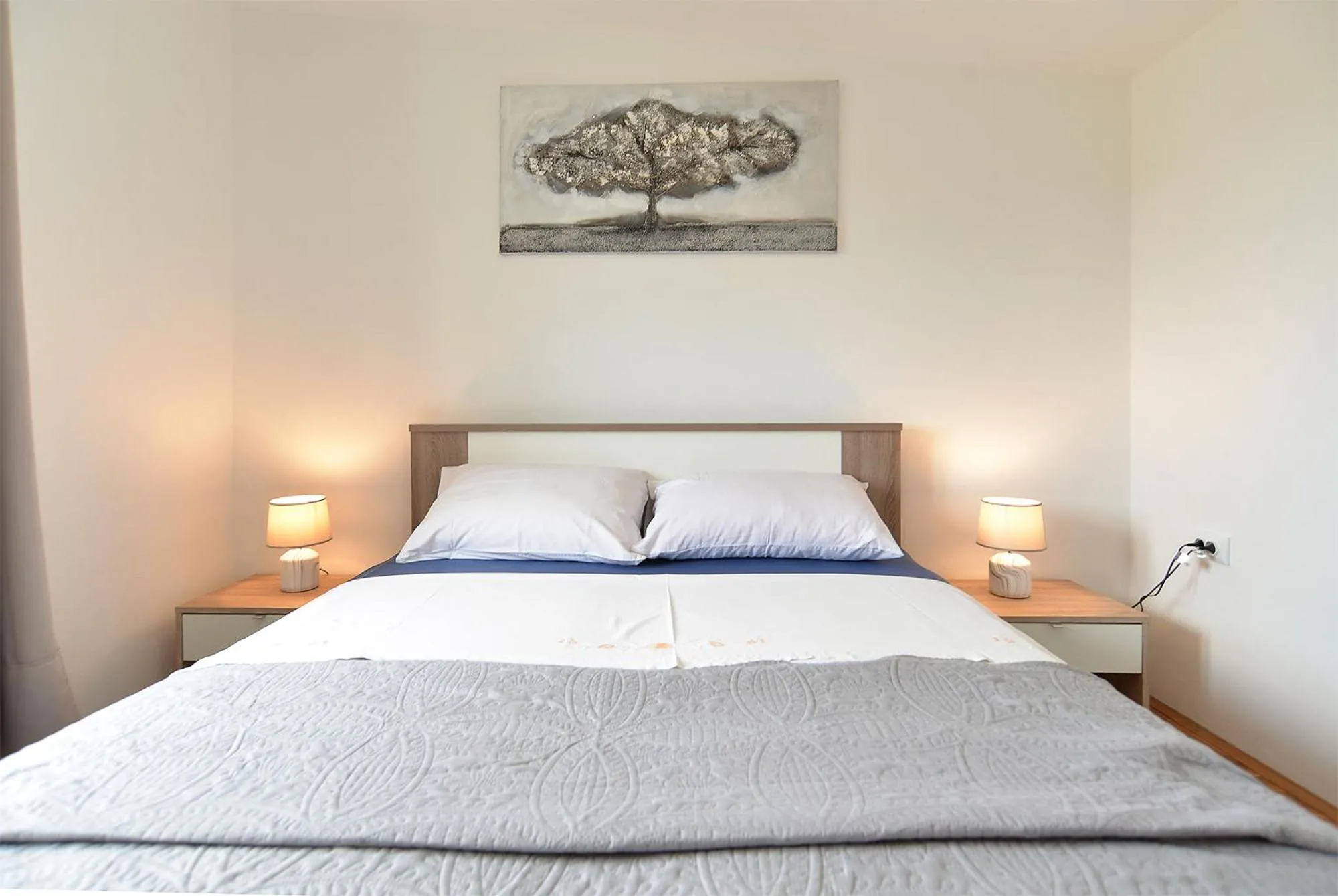 Bed in Apartments Fazana 407