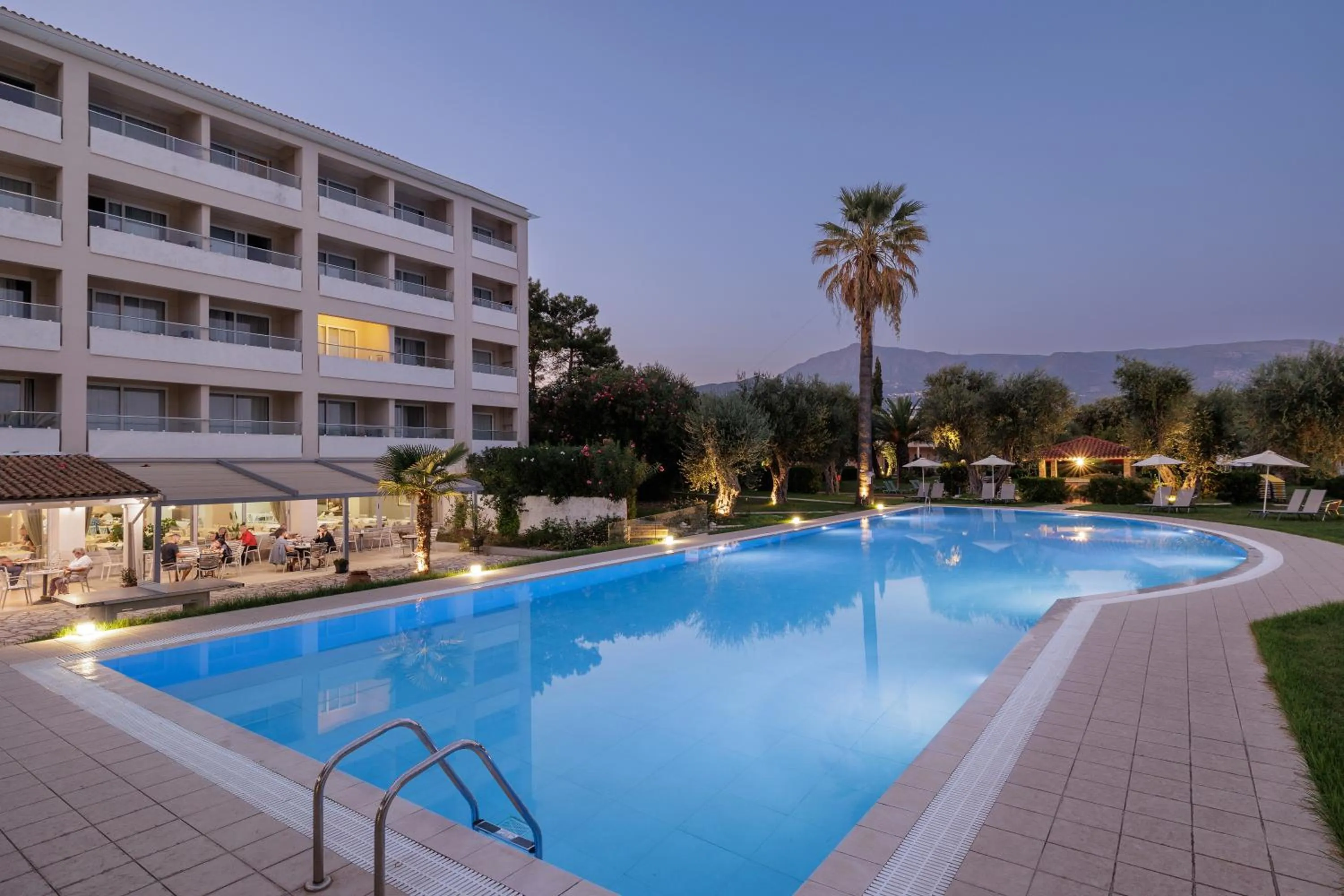 Swimming pool in Elea Beach Hotel