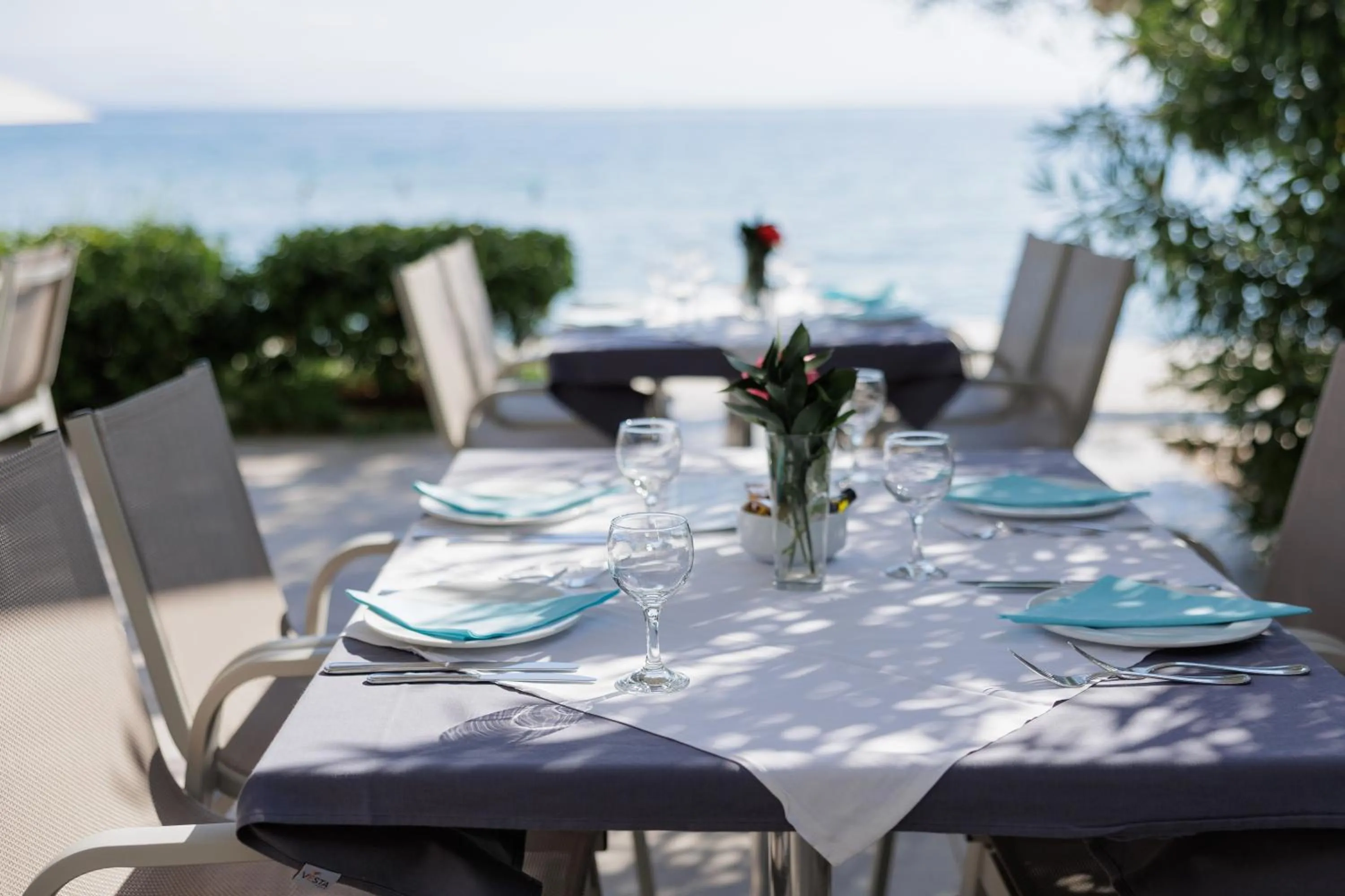 Restaurant/places to eat in Elea Beach Hotel