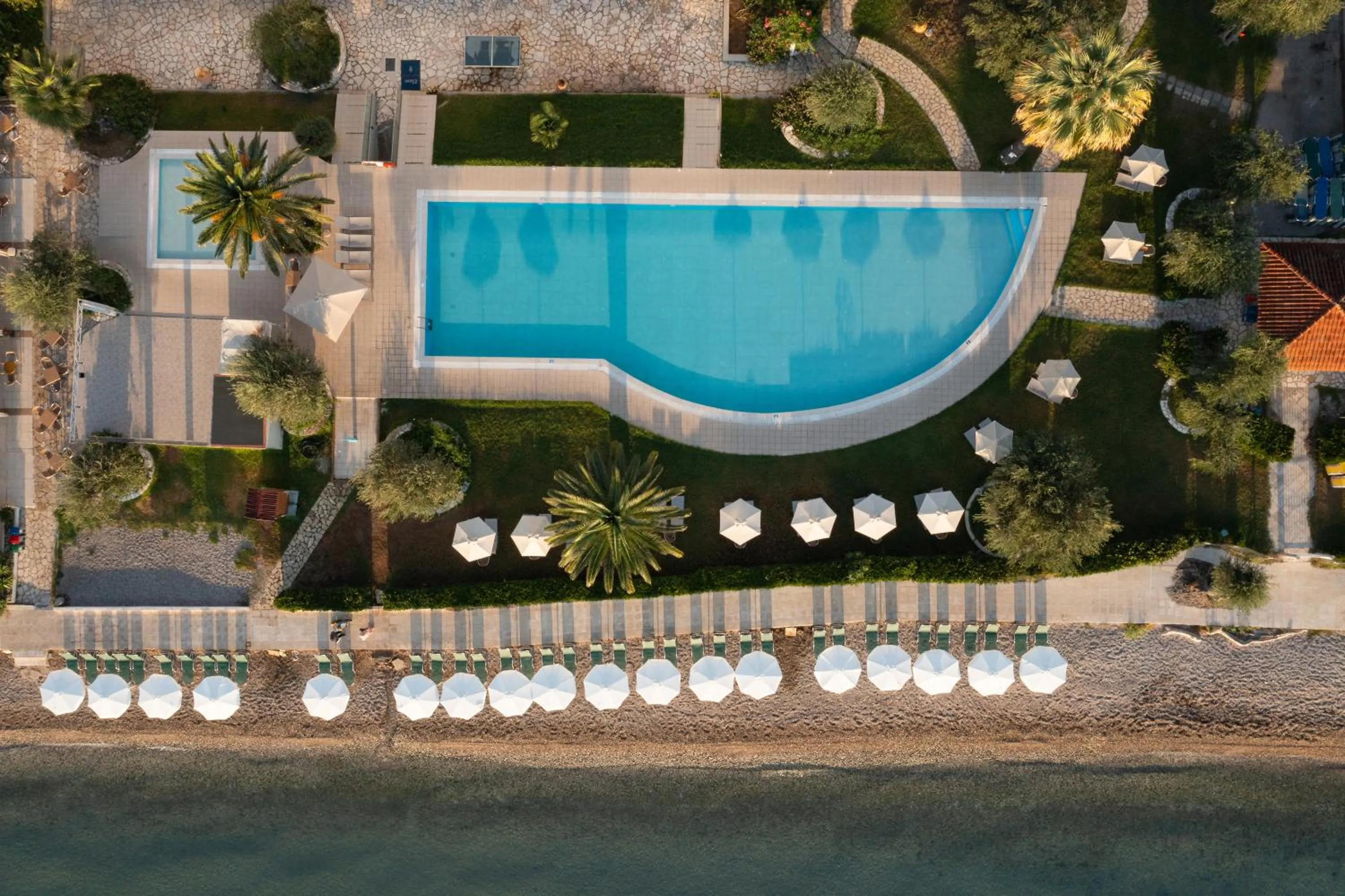 Swimming pool in Elea Beach Hotel