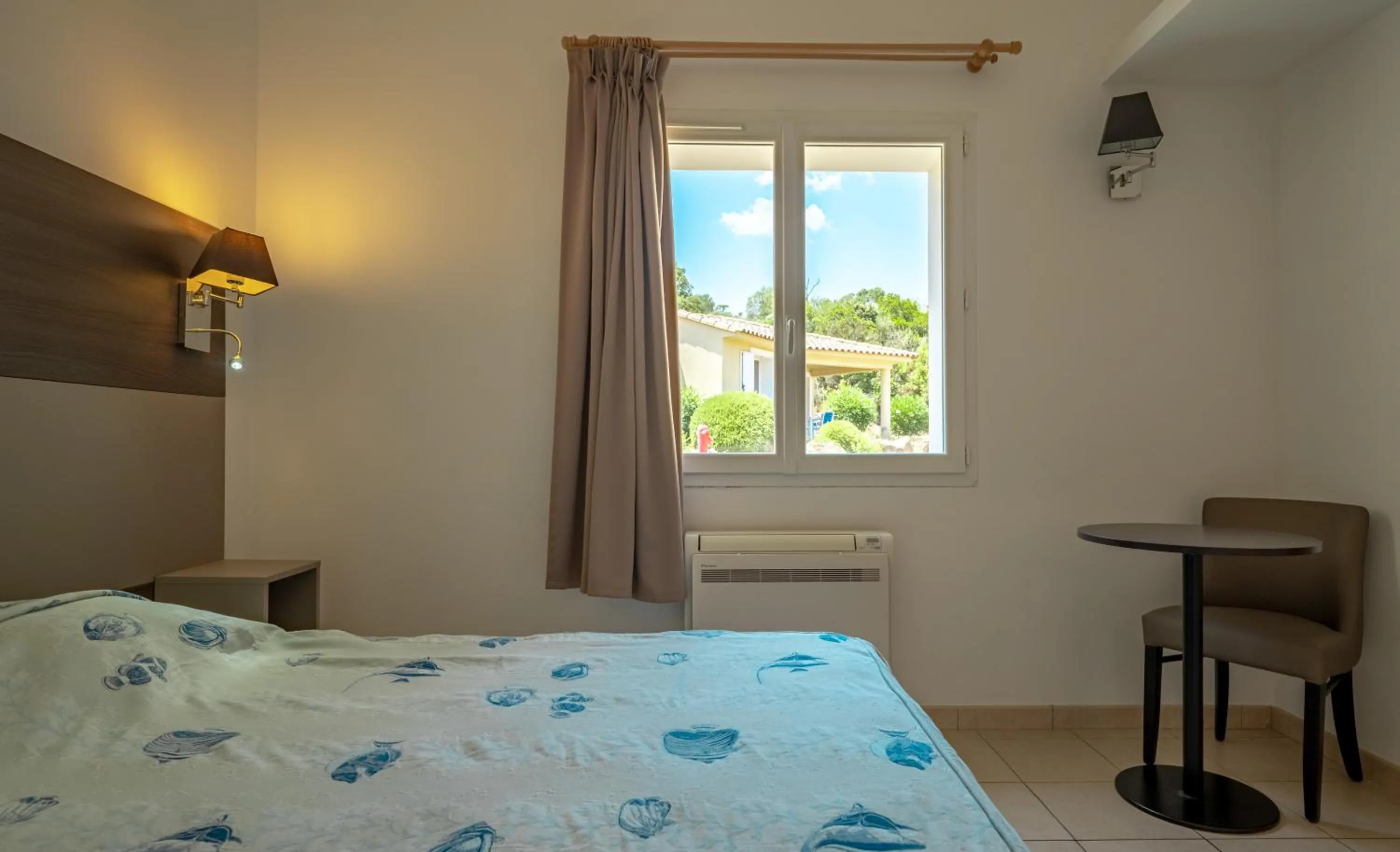 Bed in Résidence Odalys San Martinu