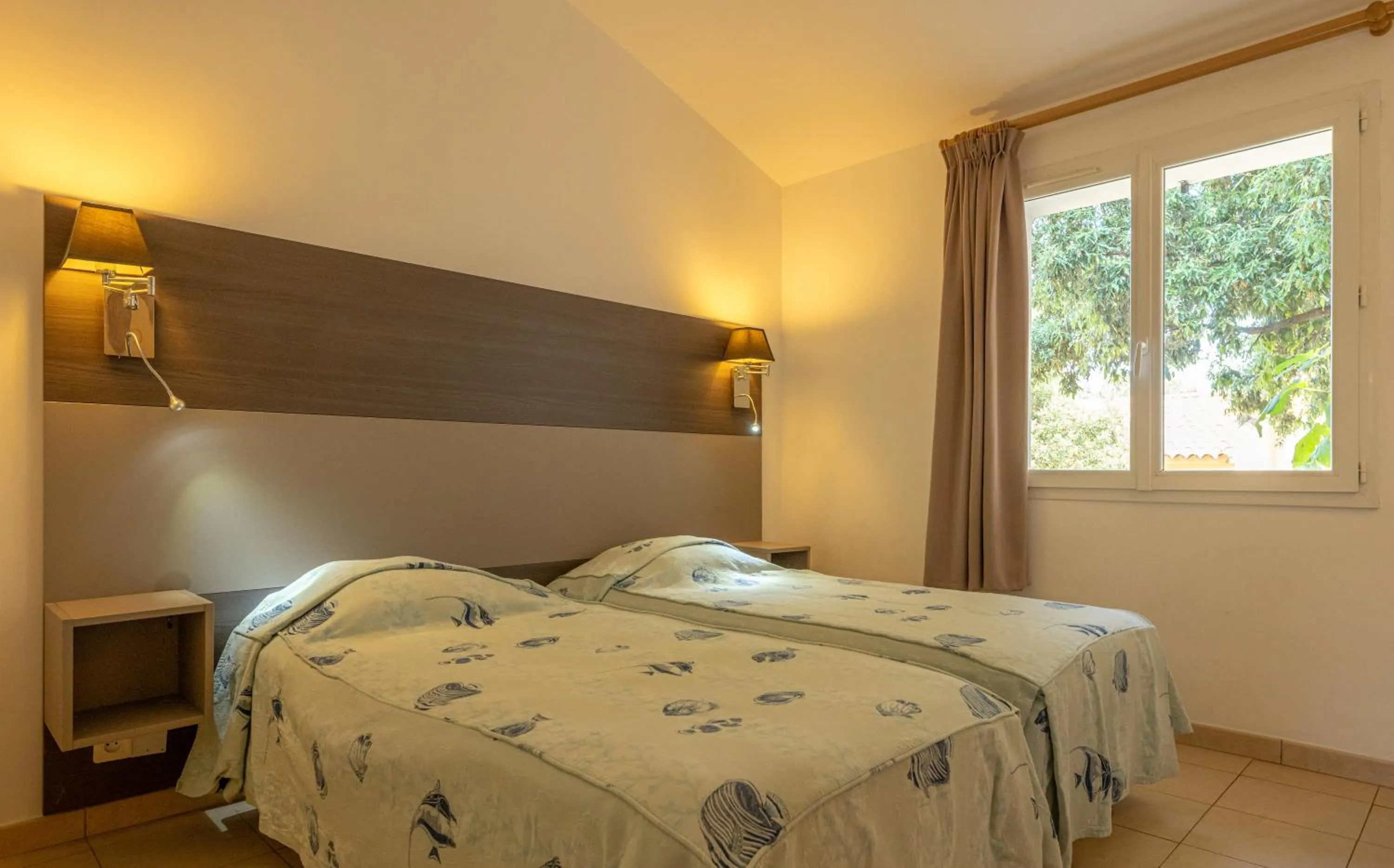 Bed in Résidence Odalys San Martinu