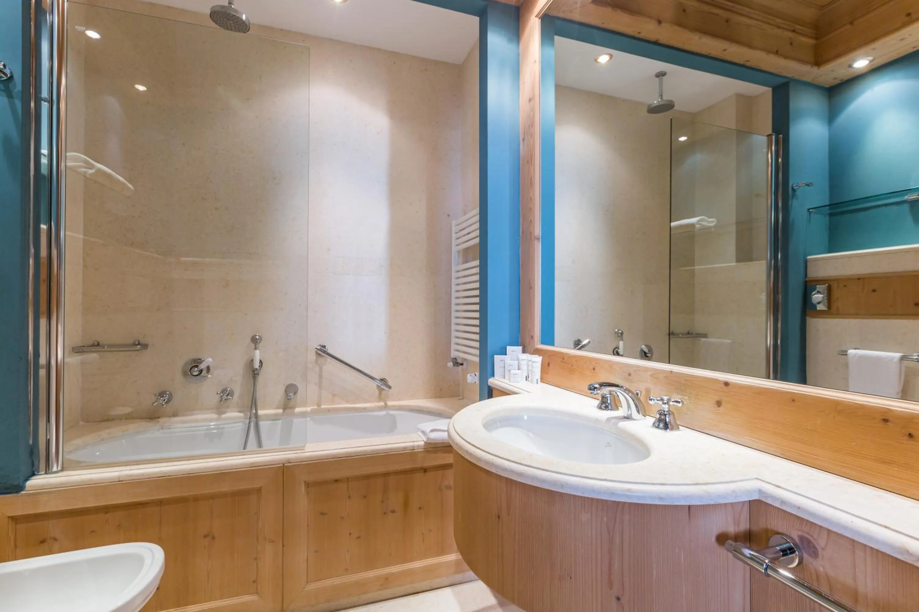 Bathroom in Radisson Residences Savoia Palace Cortina d’Ampezzo