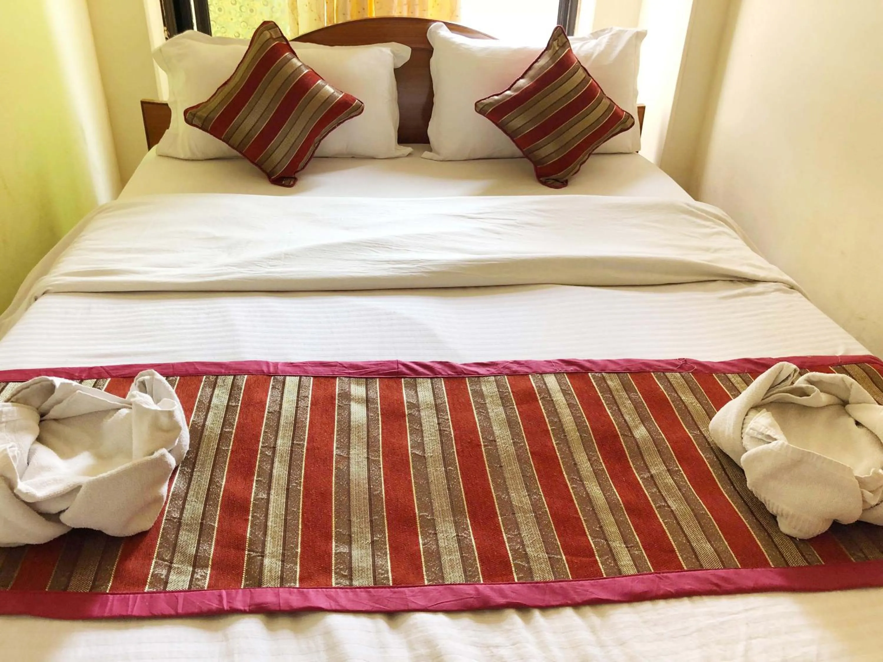 Other, Bed in Hotel Grand Holiday