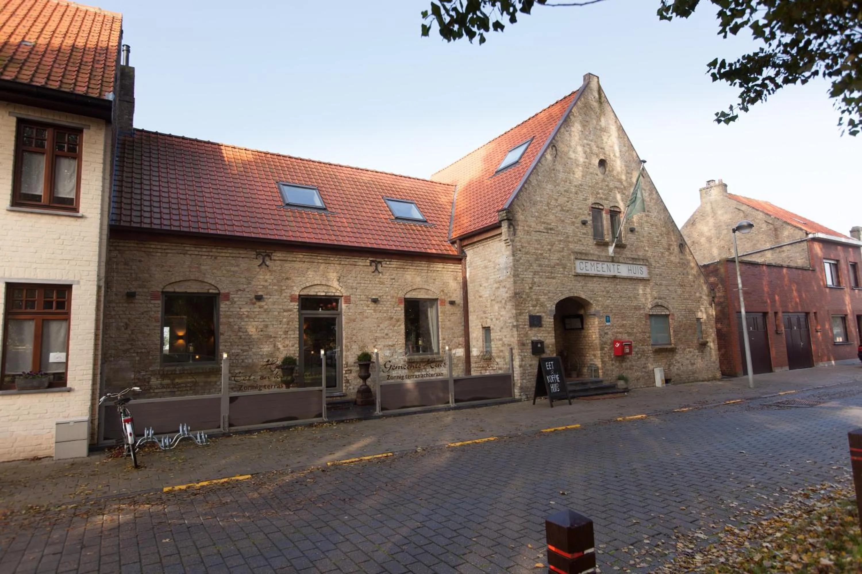 Facade/entrance in Hotel Gemeente Huis