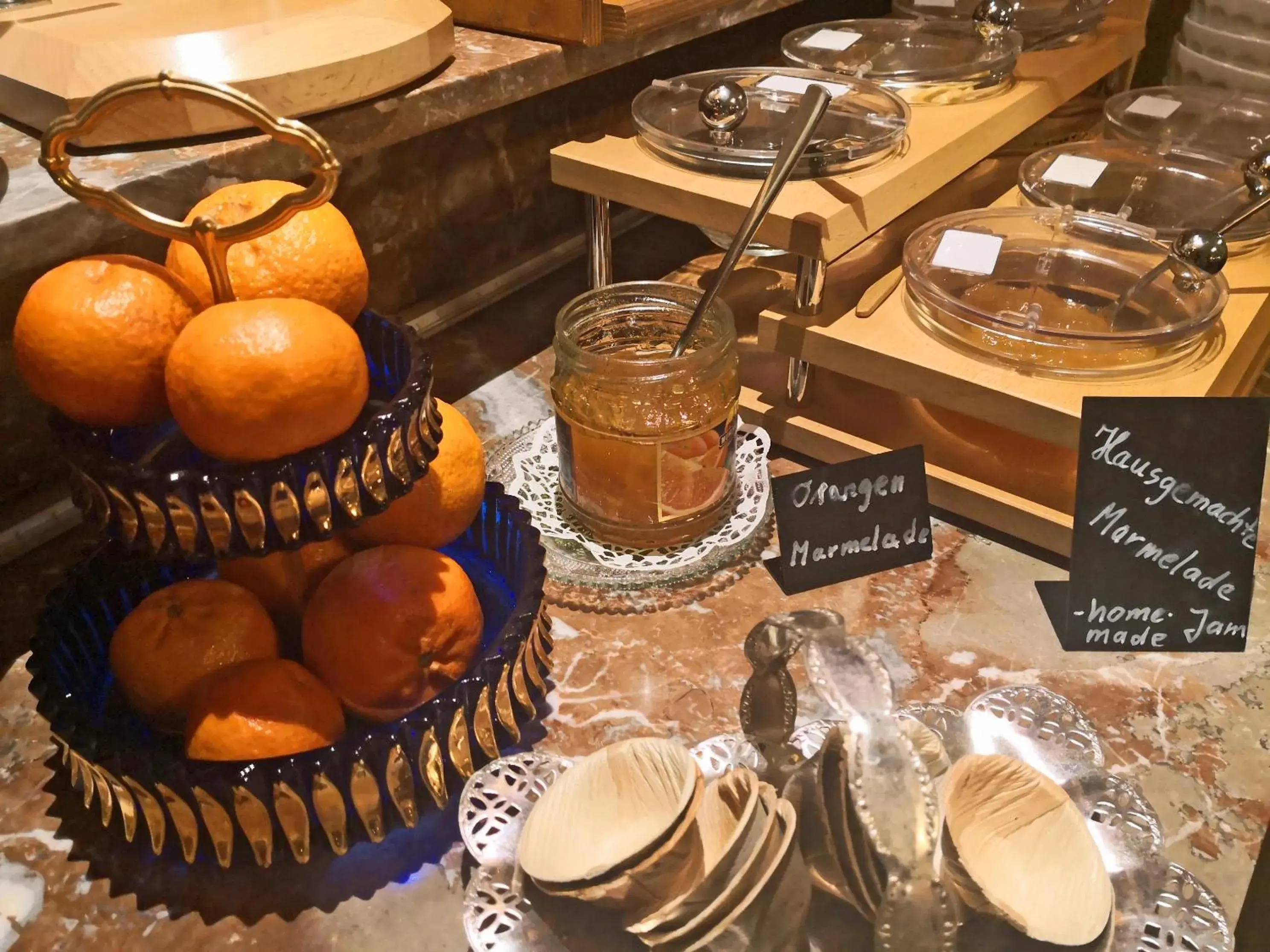 Buffet breakfast in UNO Hotel Chapeau Noir - Free Parking Buffet breakfast in UNO Hotel Chapeau Noir - Free Parking