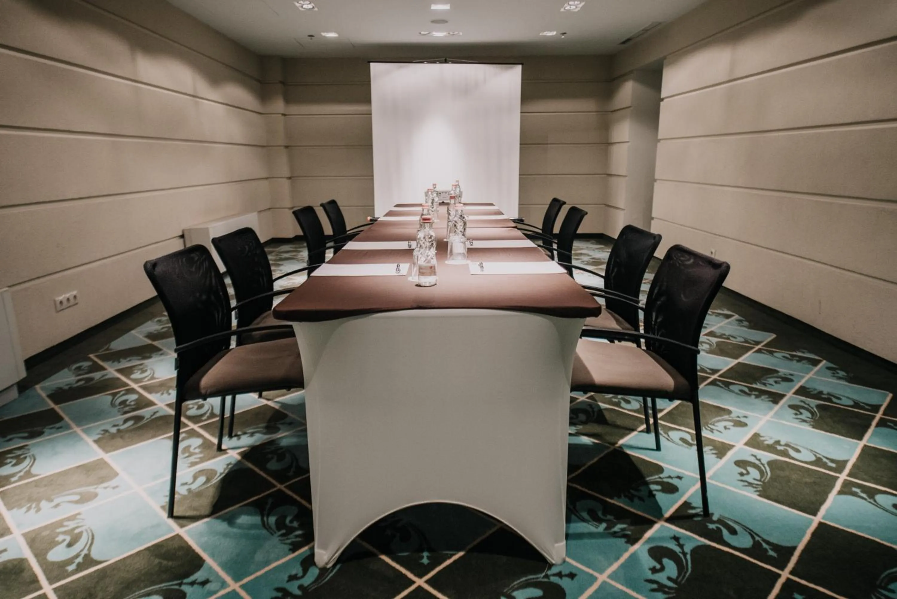 Meeting/conference room in La Prima Fashion Hotel Budapest