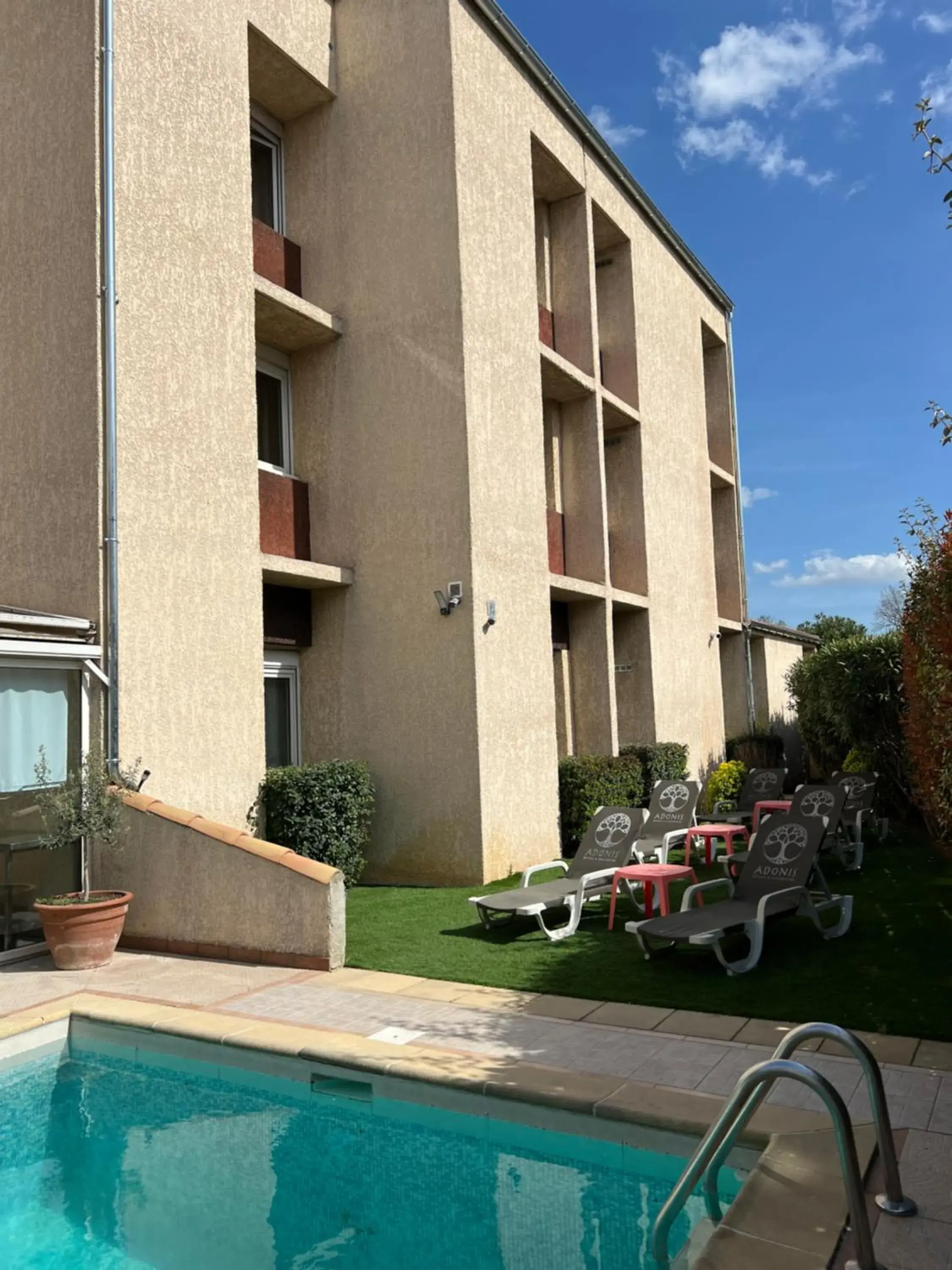 Property building in Adonis Arc Hotel Aix Property building in Adonis Arc Hotel Aix