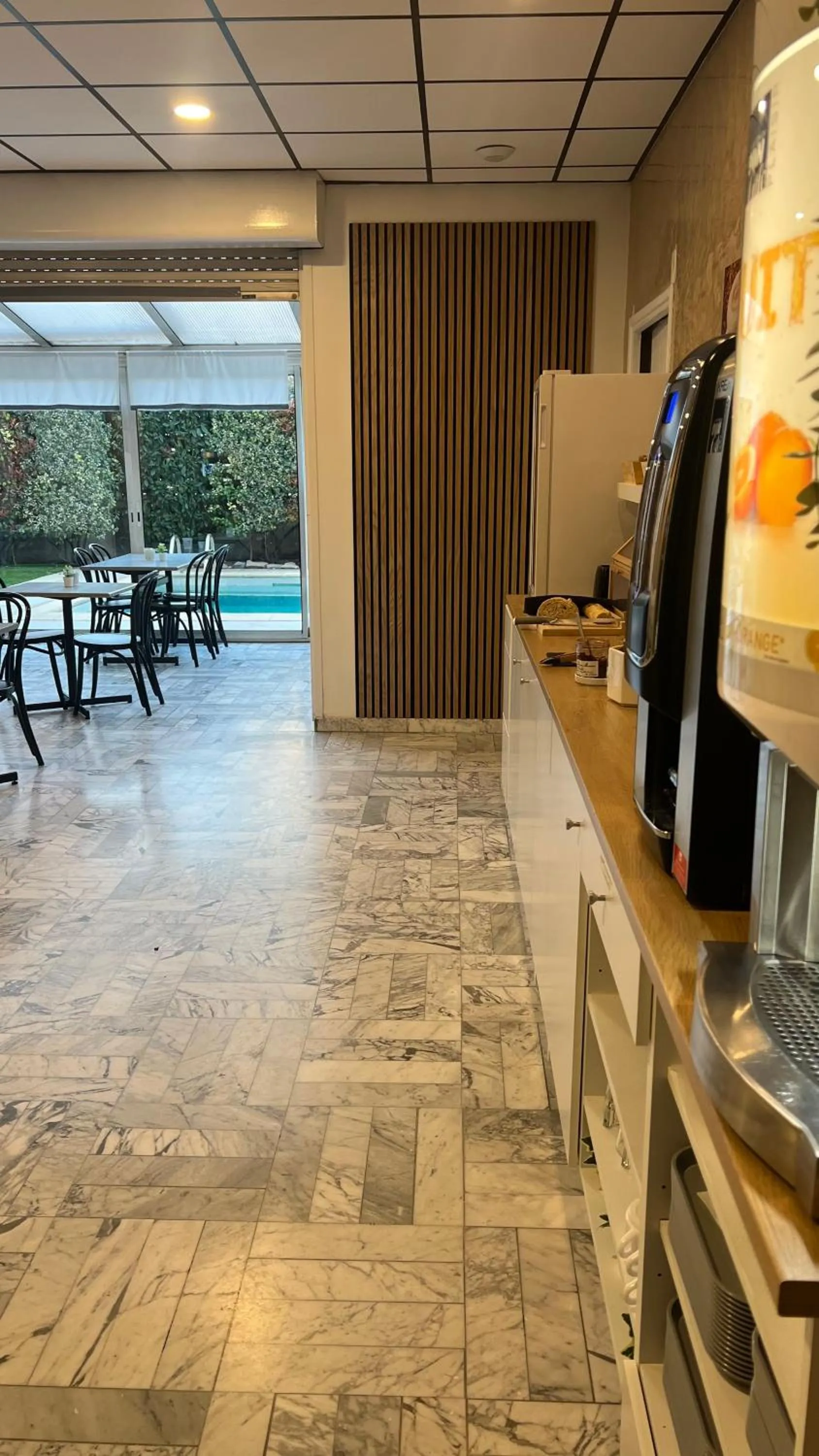 Buffet breakfast in Adonis Arc Hotel Aix