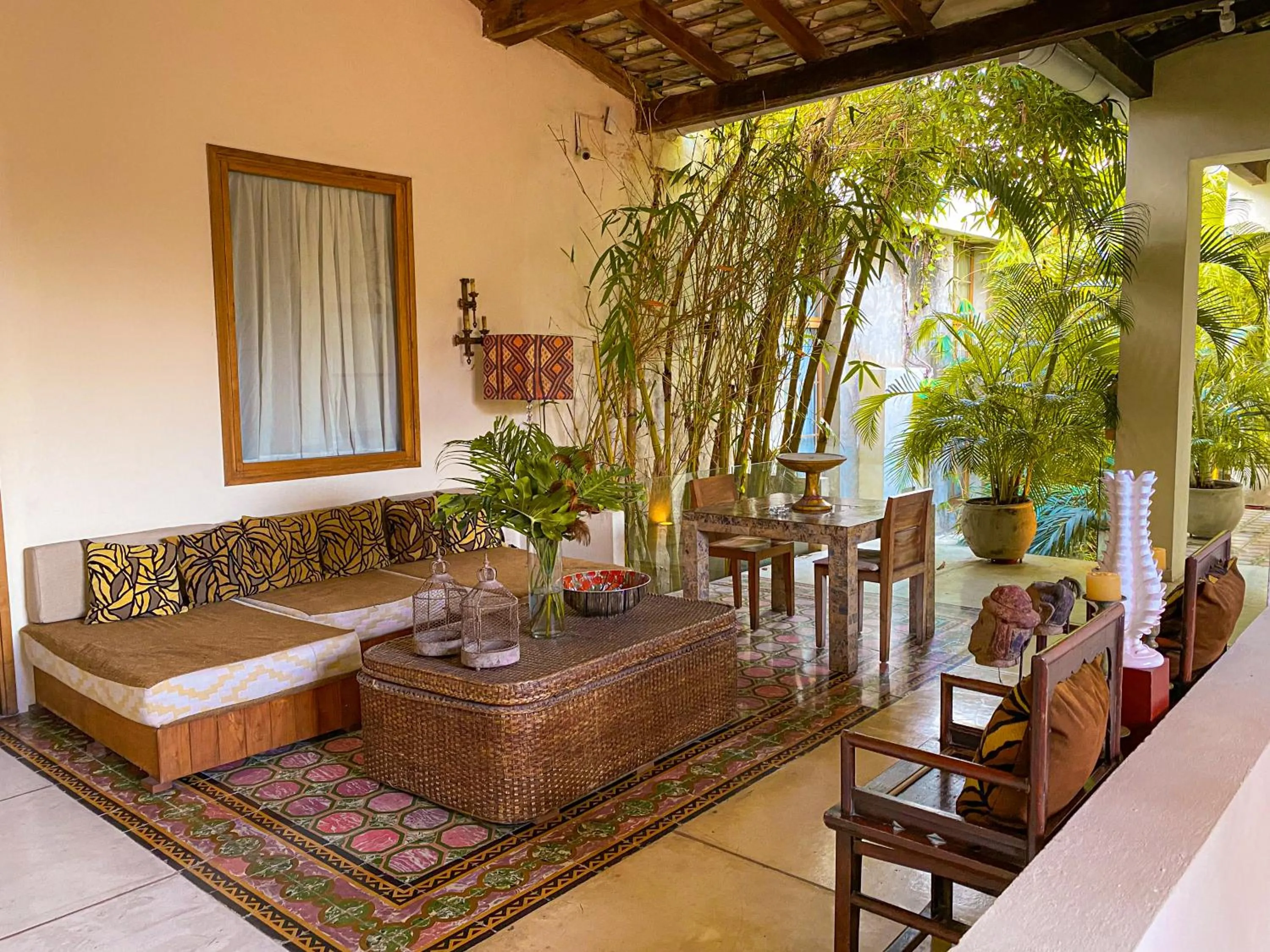 Hotel Casa Lola Deluxe Gallery