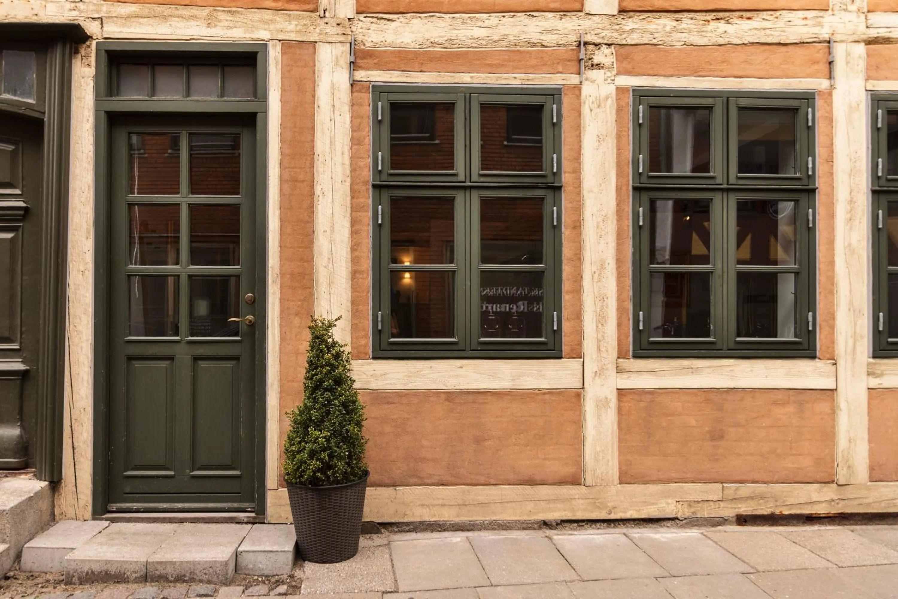 Facade/entrance in Hotel Hamlet