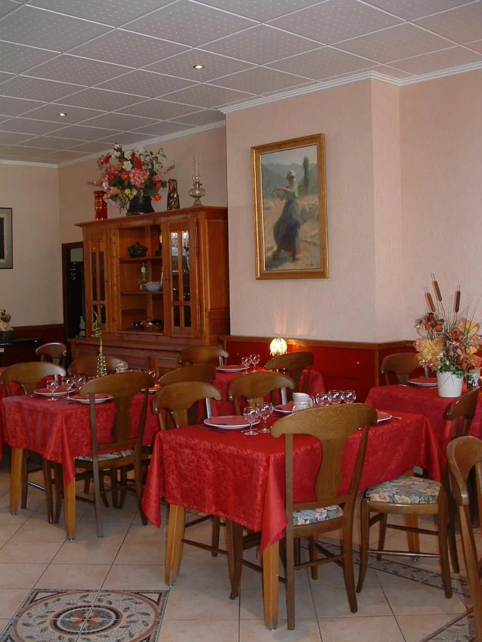 Restaurant/places to eat in Hôtel Bel'Air