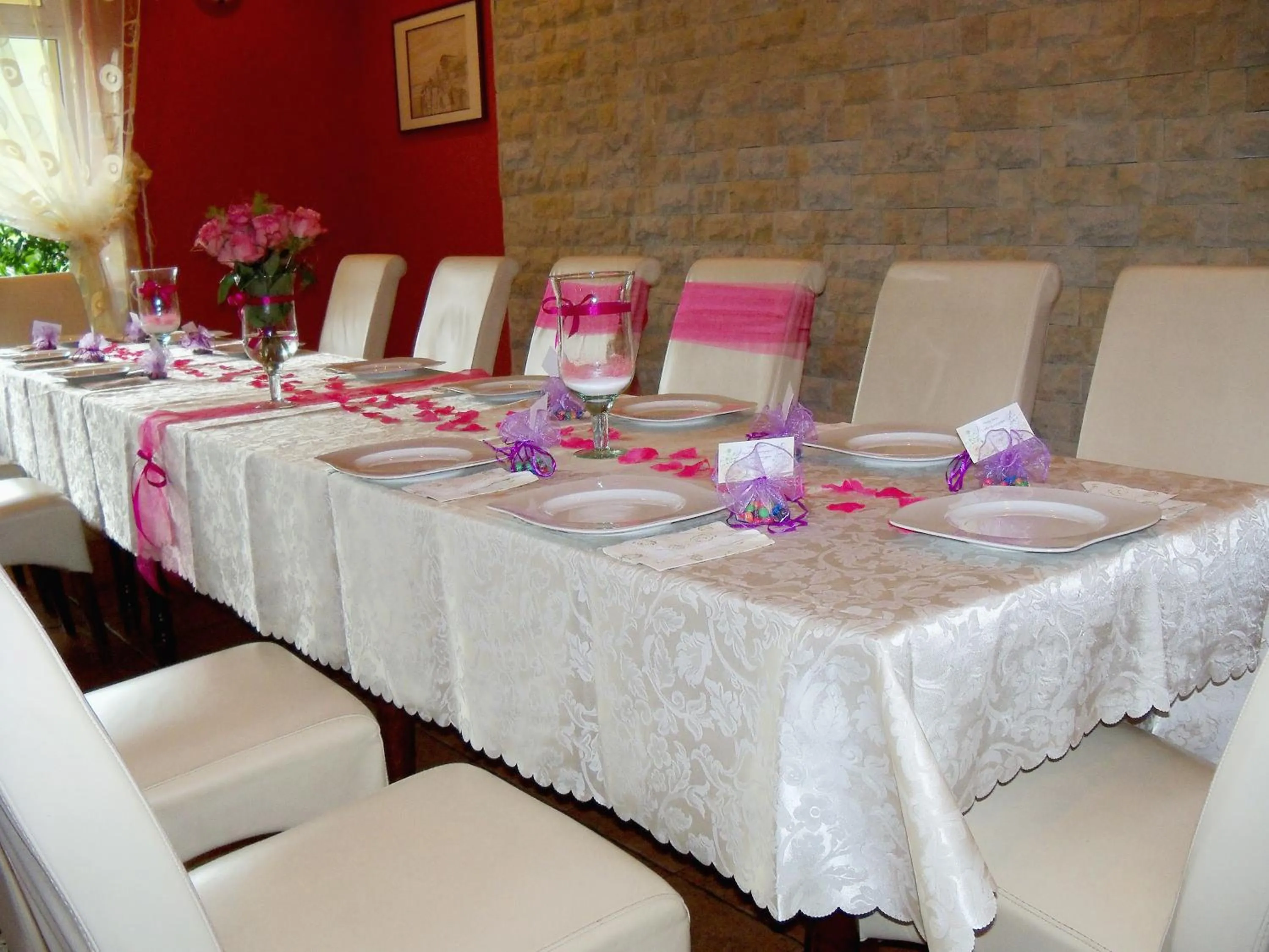 Restaurant/places to eat in Ośrodek Pegaz