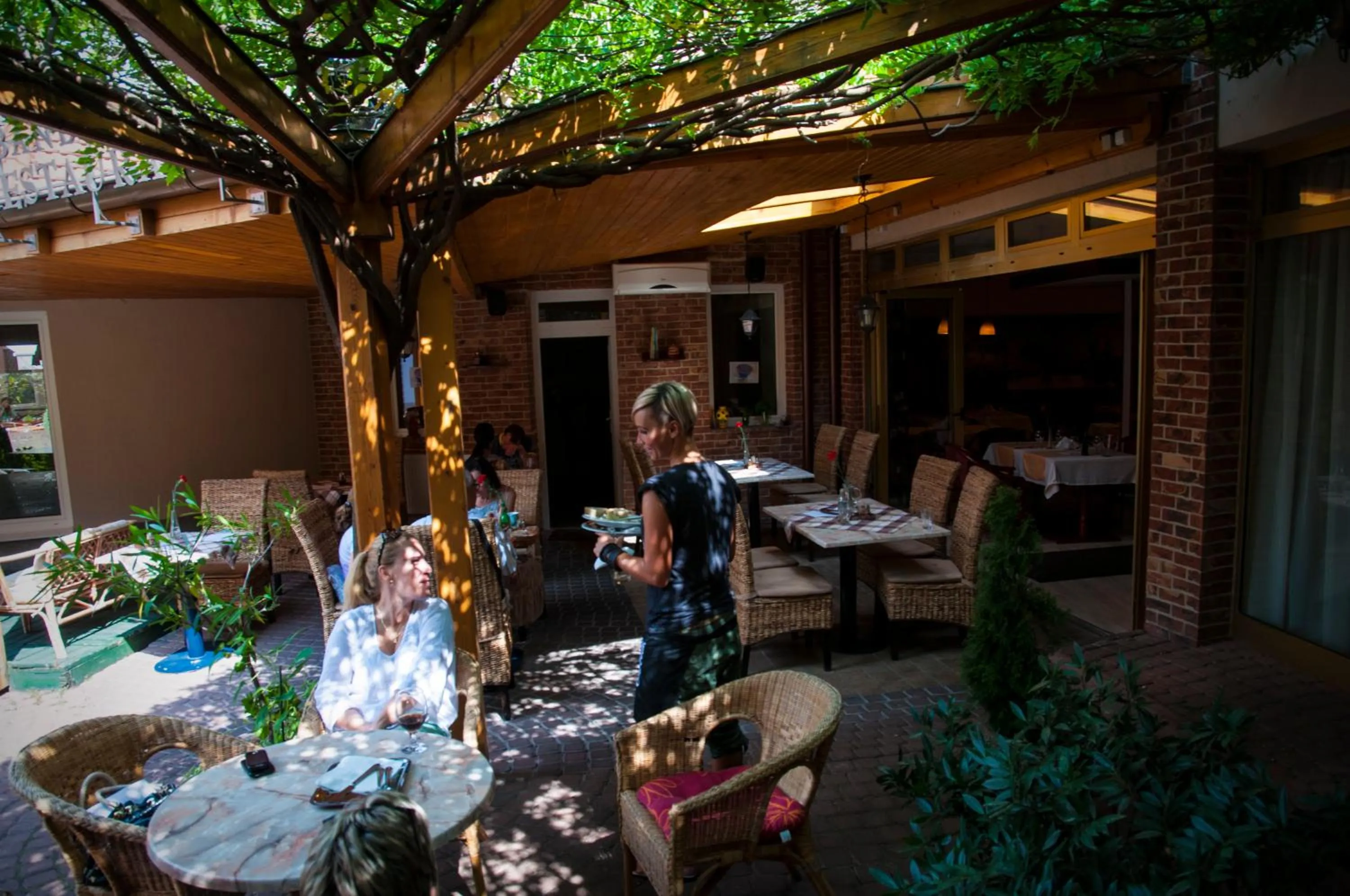 Restaurant/places to eat in Hotel Banderium