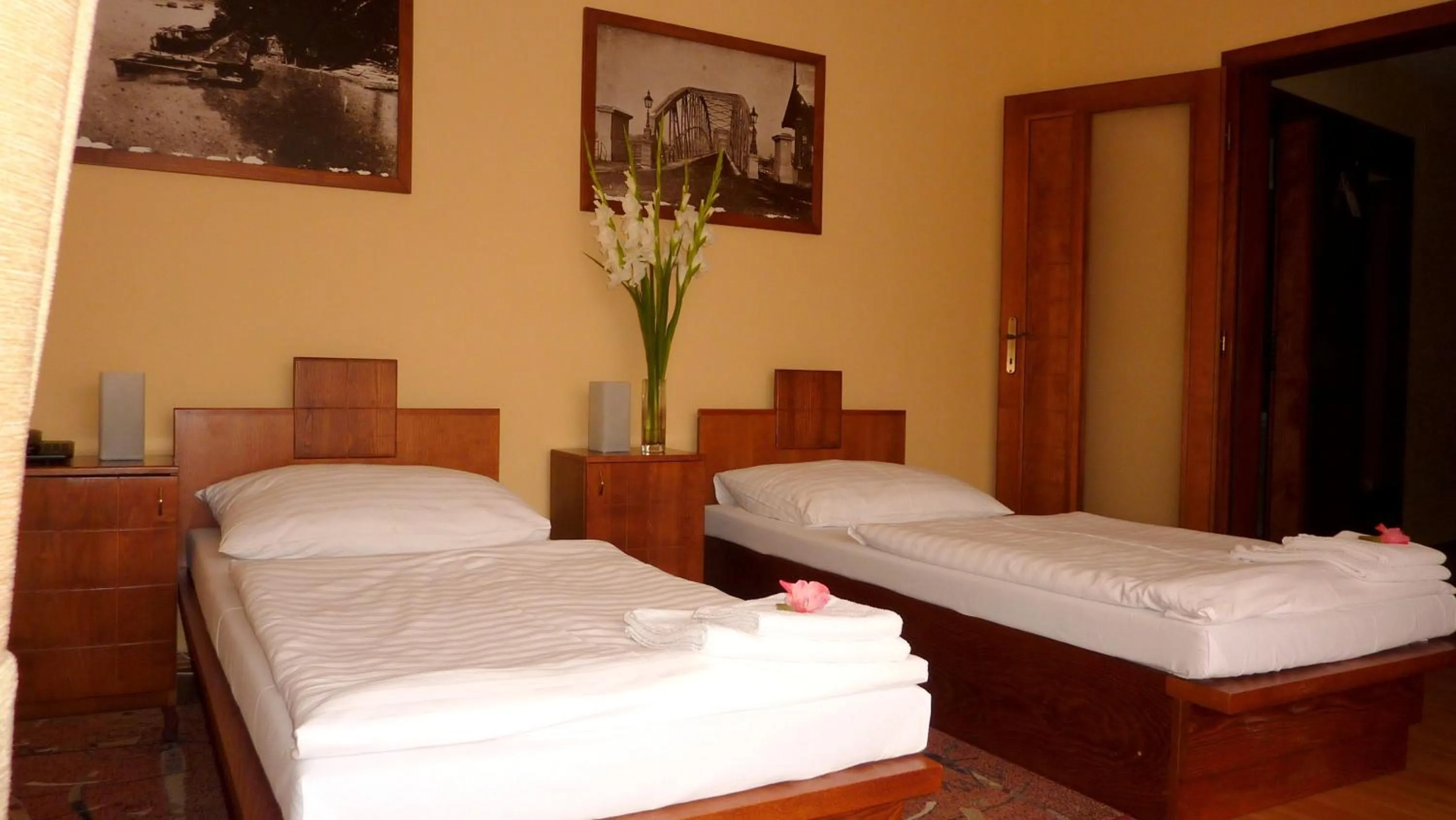 Photo of the whole room, Bed in Hotel Banderium