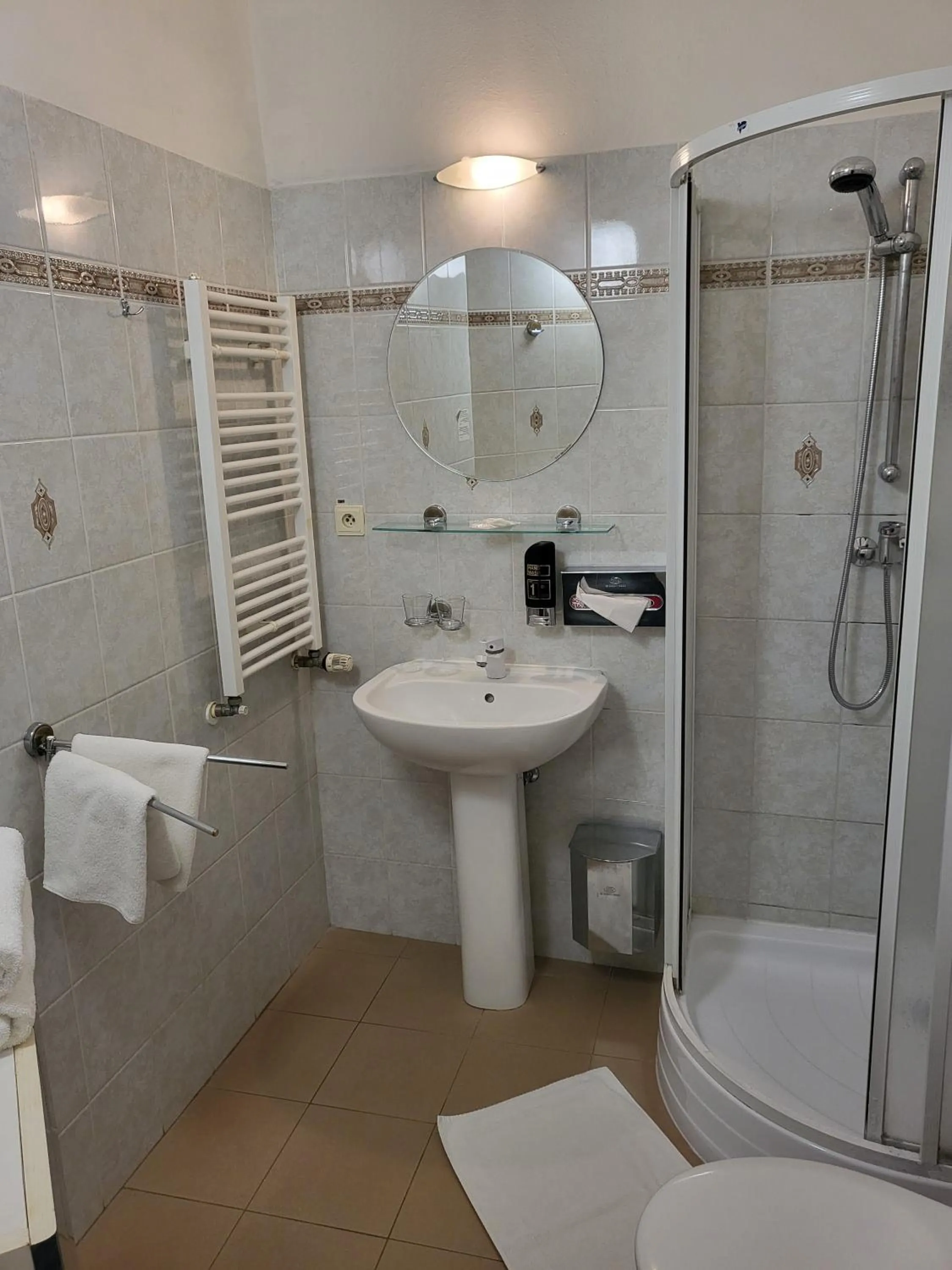 Bathroom in Hotel Margit