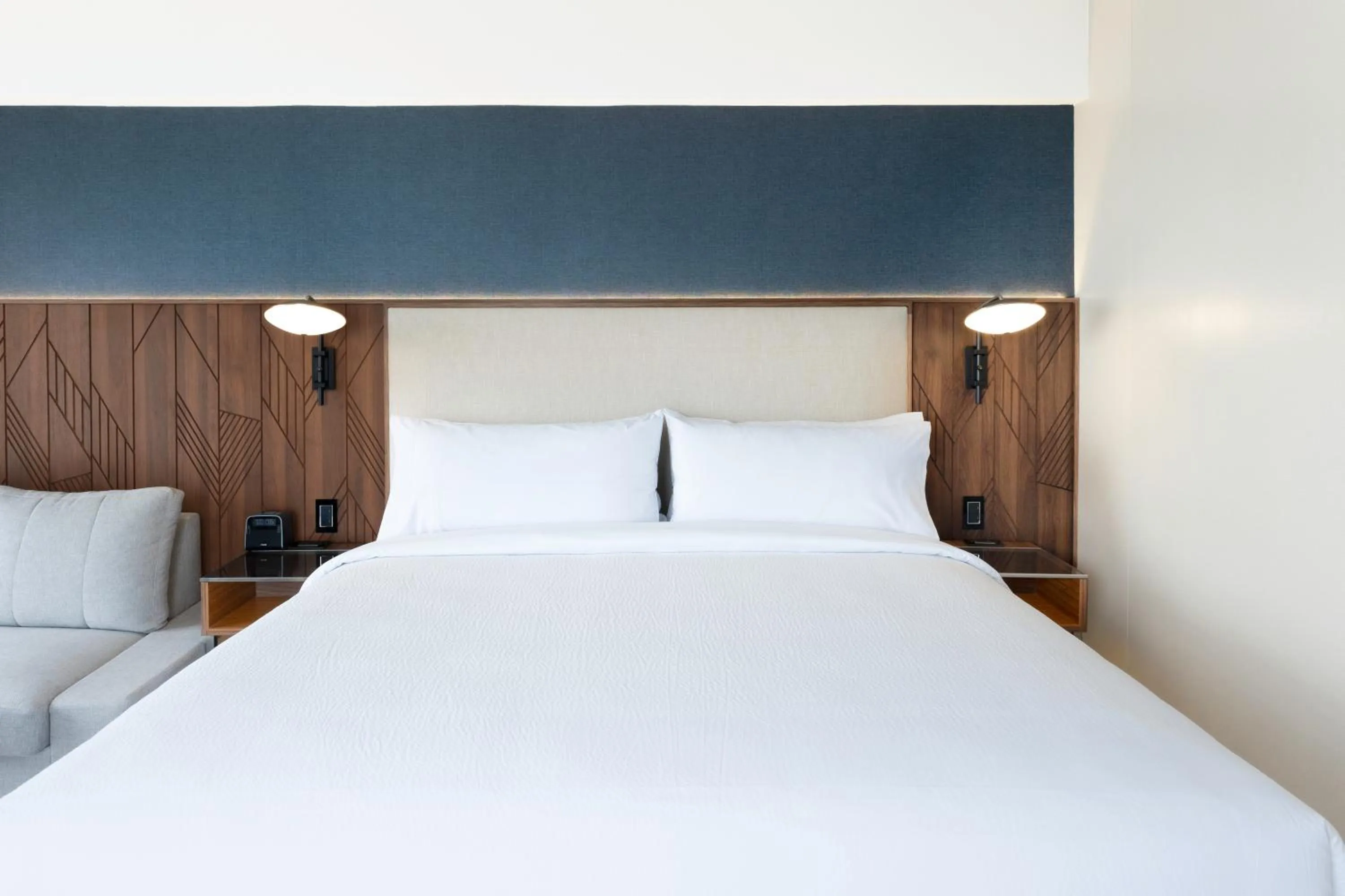 Bed in Courtyard by Marriott Puebla Las Animas