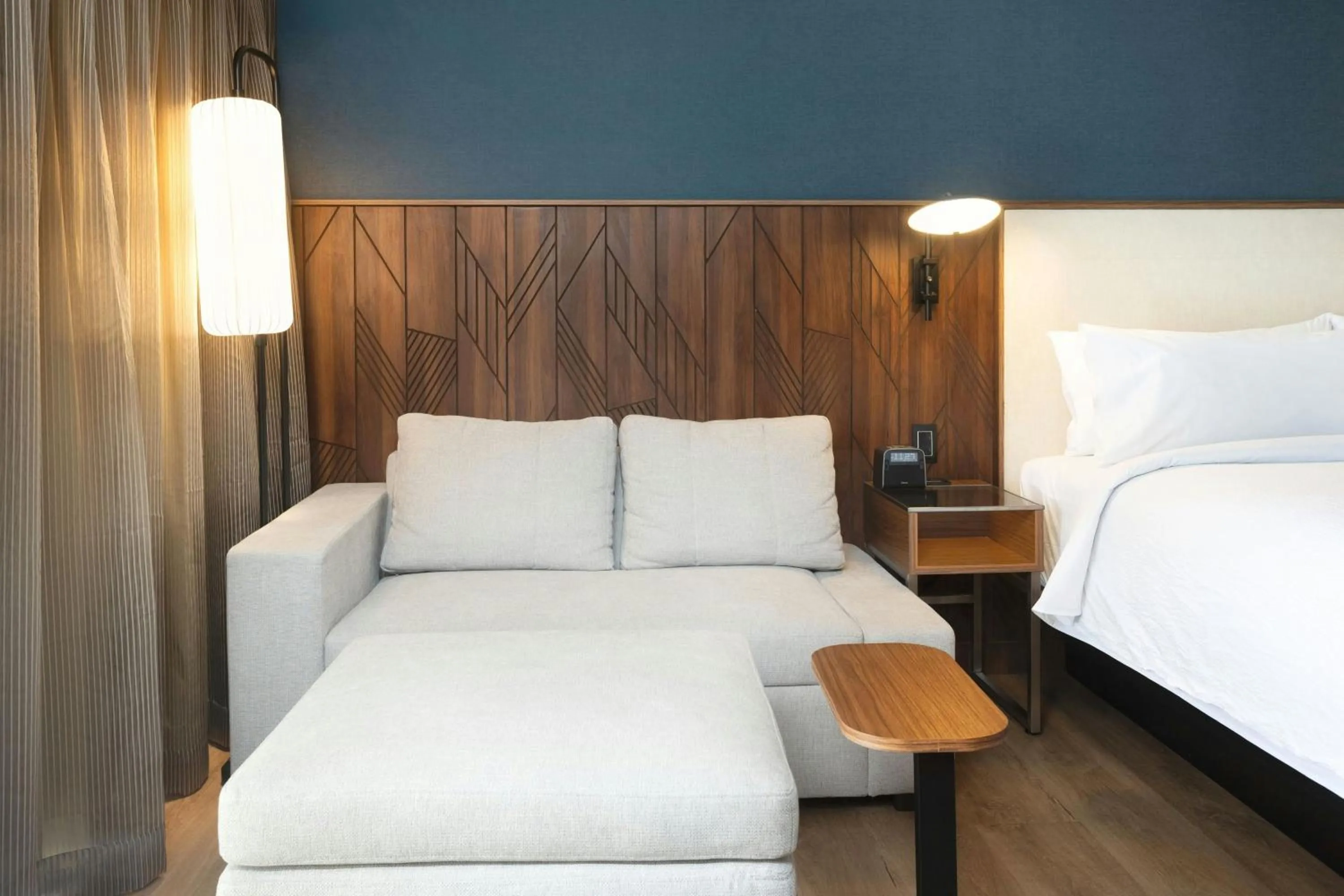 Photo of the whole room, Bed in Courtyard by Marriott Puebla Las Animas