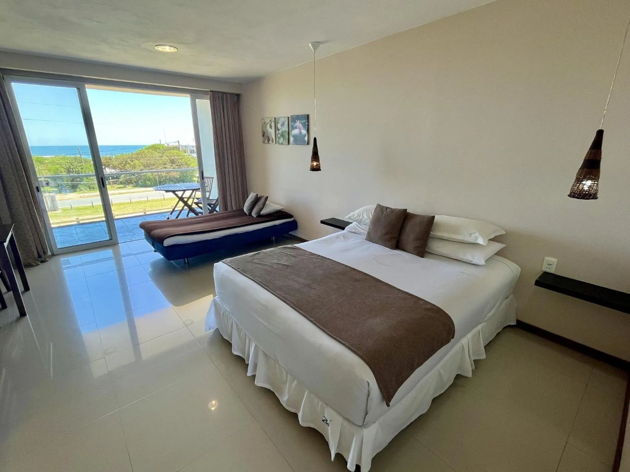 Bed in Zen Boutique Apart Hotel