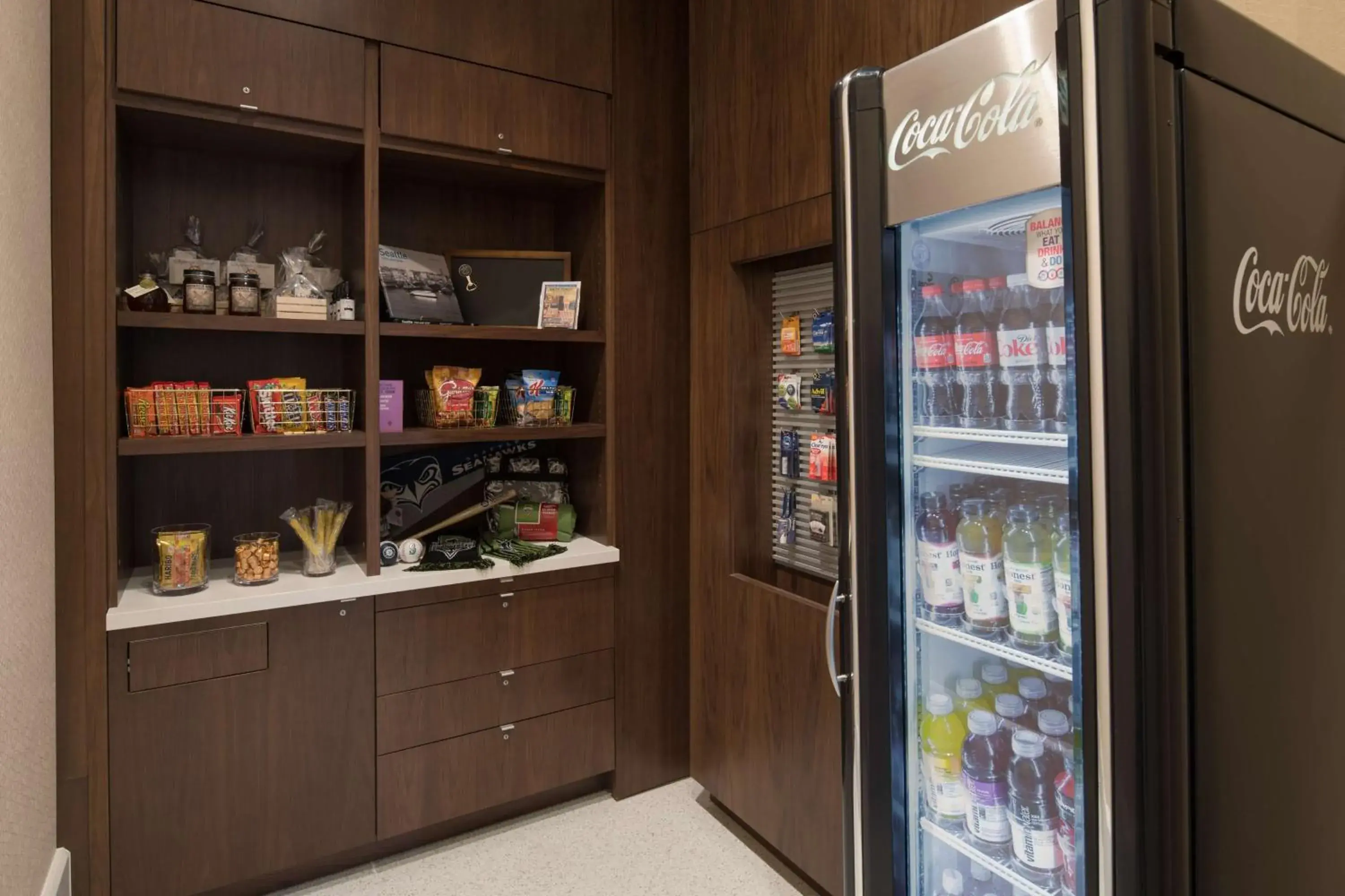 Restaurant/places to eat in Embassy Suites By Hilton Seattle Downtown Pioneer Square Restaurant/places to eat in Embassy Suites By Hilton Seattle Downtown Pioneer Square