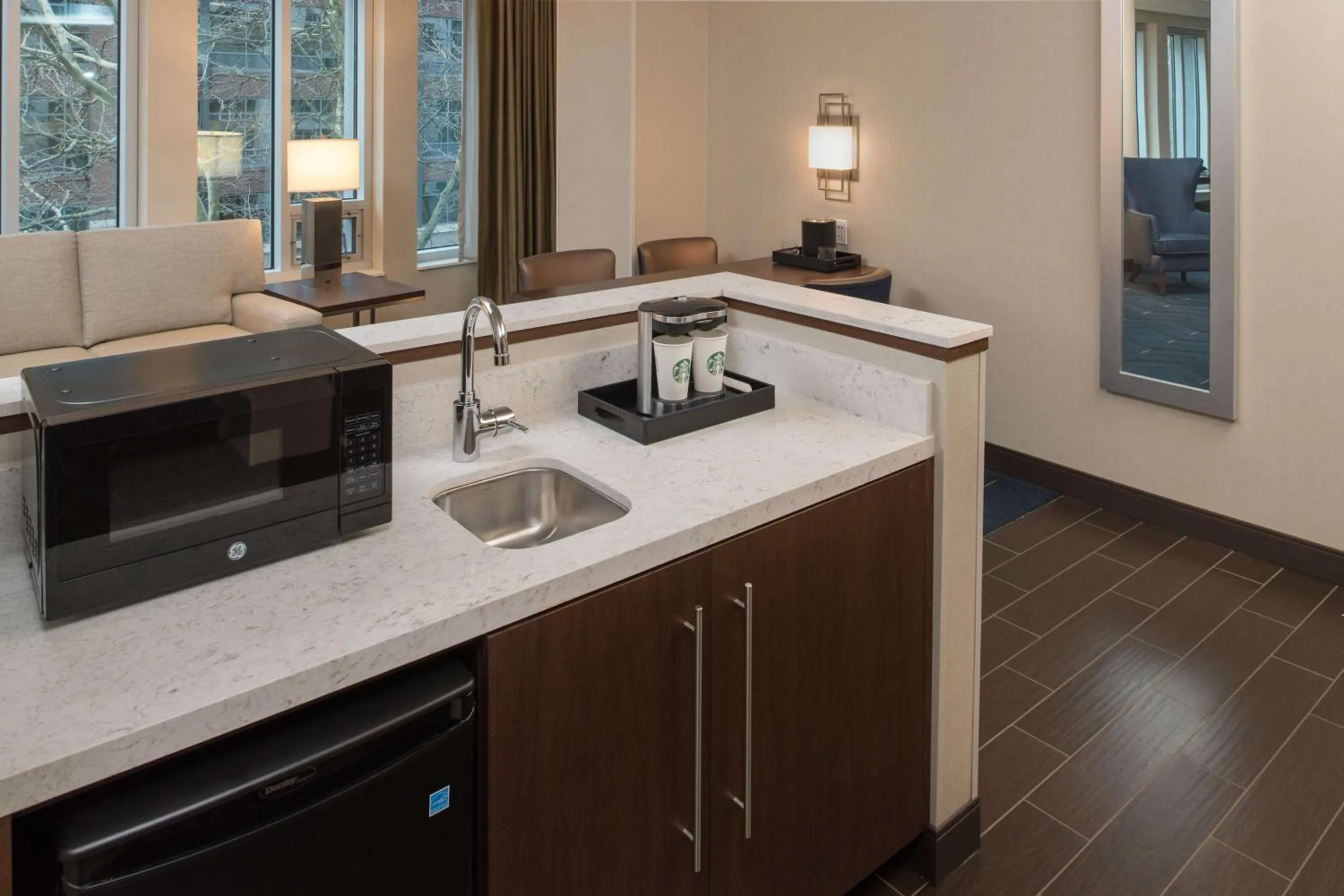 Kitchen or kitchenette in Embassy Suites By Hilton Seattle Downtown Pioneer Square