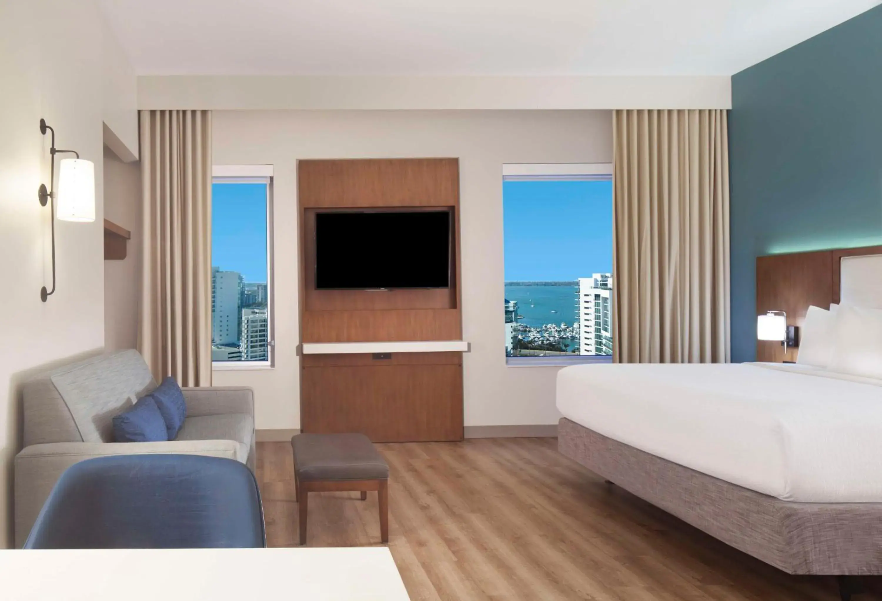 King Studio Suite in Embassy Suites By Hilton Sarasota King Studio Suite in Embassy Suites By Hilton Sarasota