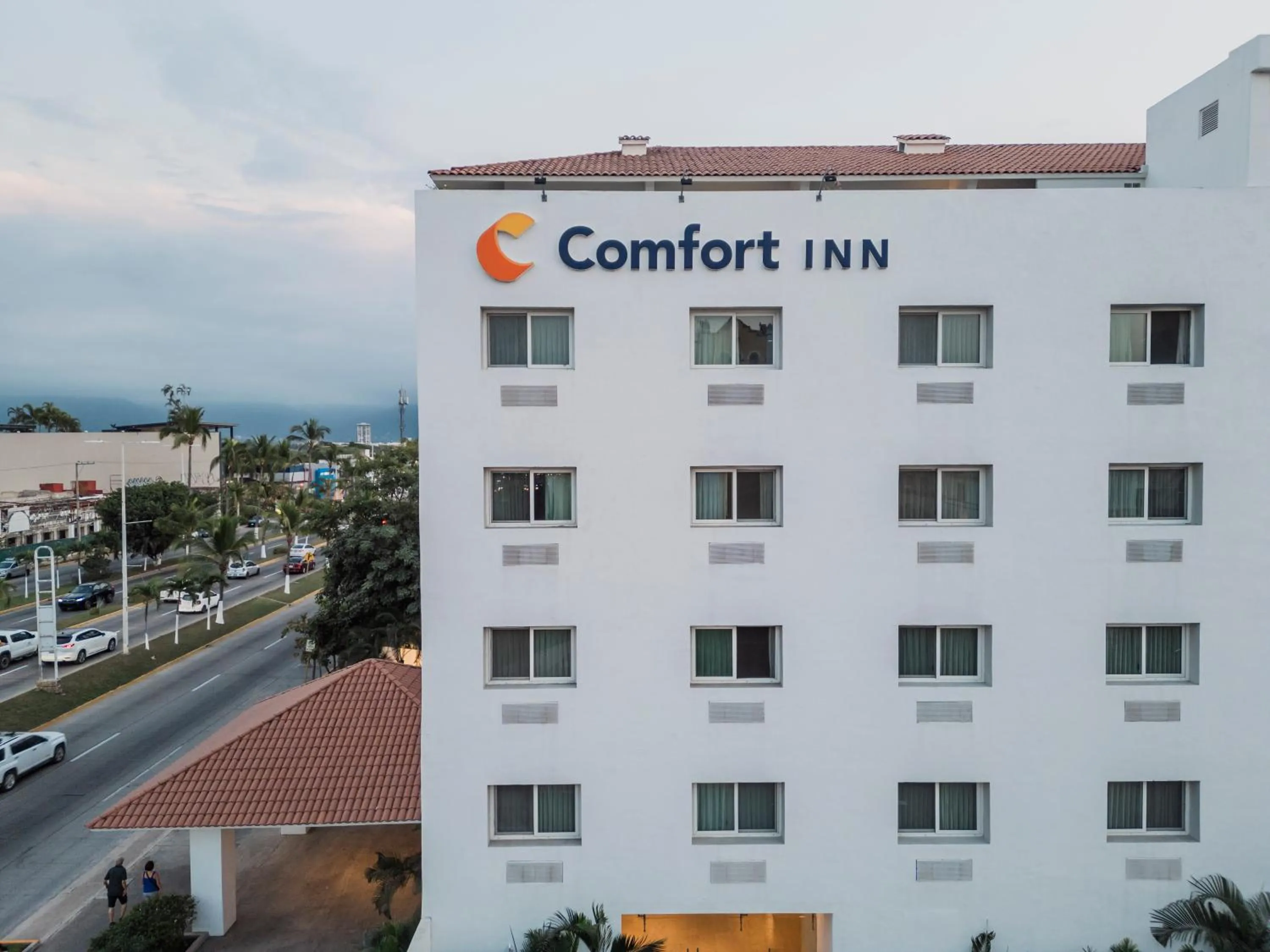 Property building in Comfort Inn Puerto Vallarta Golfside & Marina