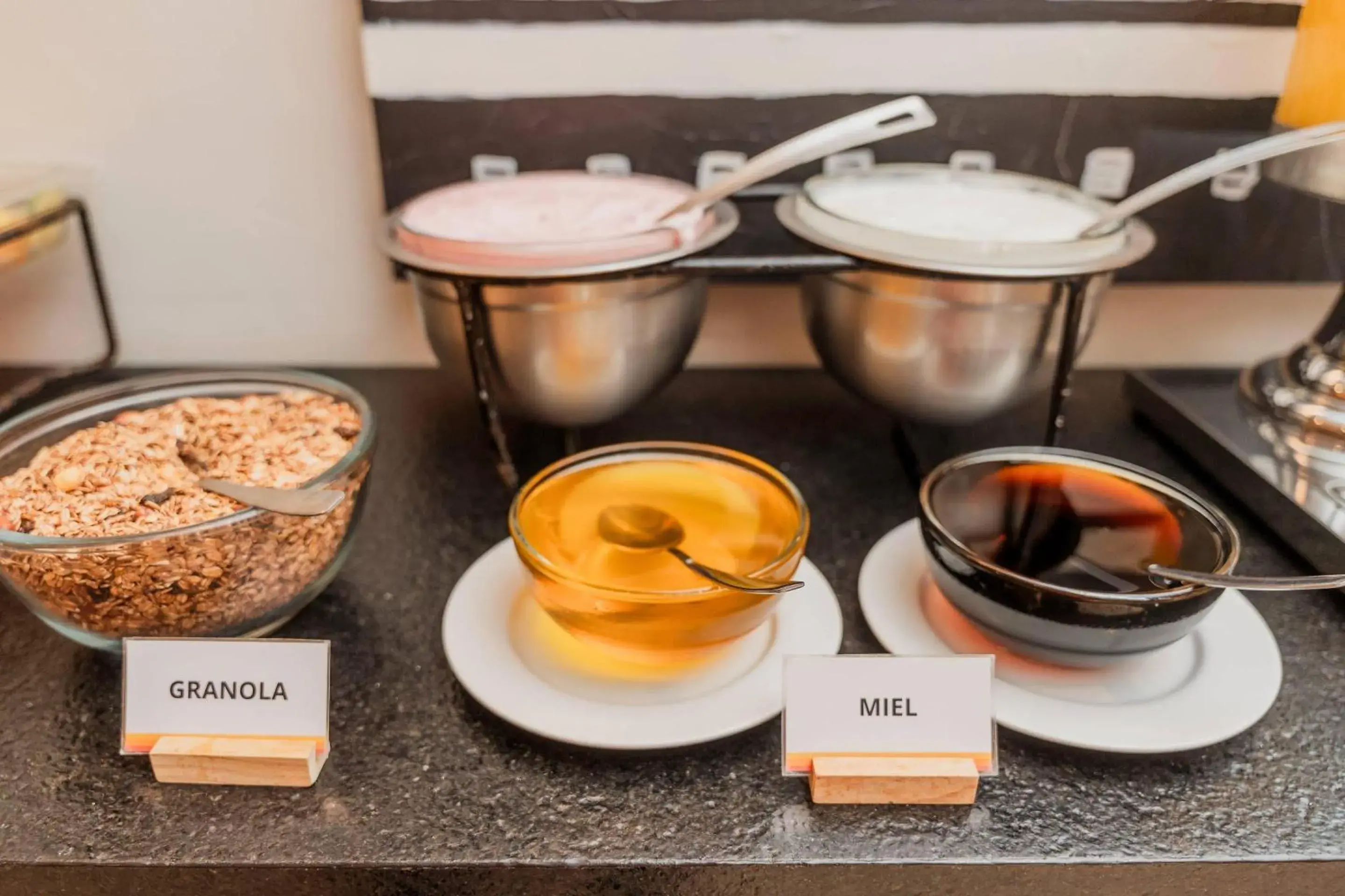 Breakfast in Comfort Inn Puerto Vallarta Golfside & Marina Breakfast in Comfort Inn Puerto Vallarta Golfside & Marina