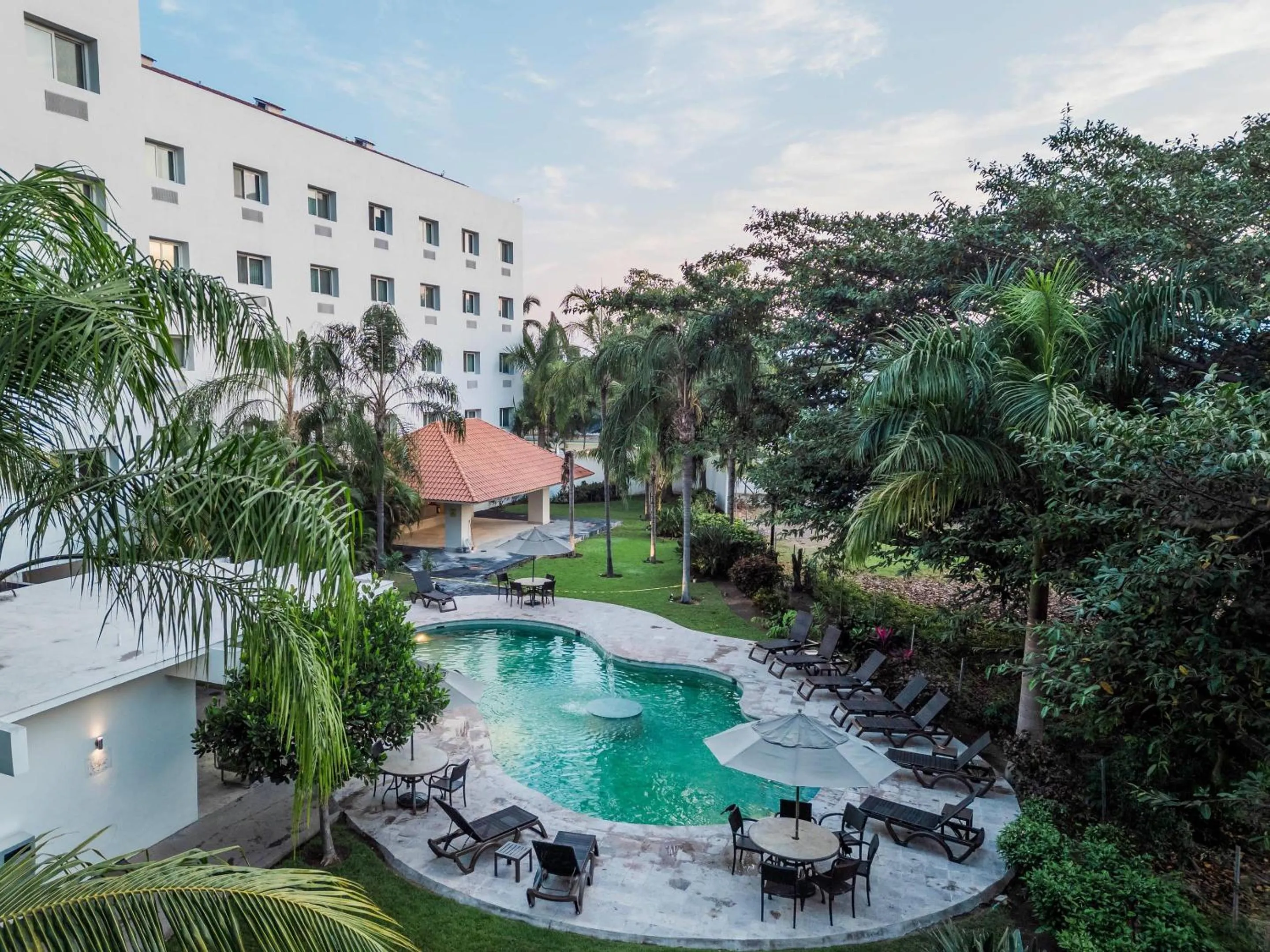 Property building in Comfort Inn Puerto Vallarta Golfside & Marina