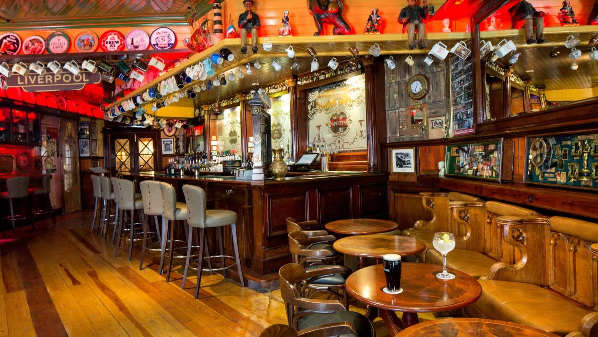 Lounge or bar in Lawlors Hotel