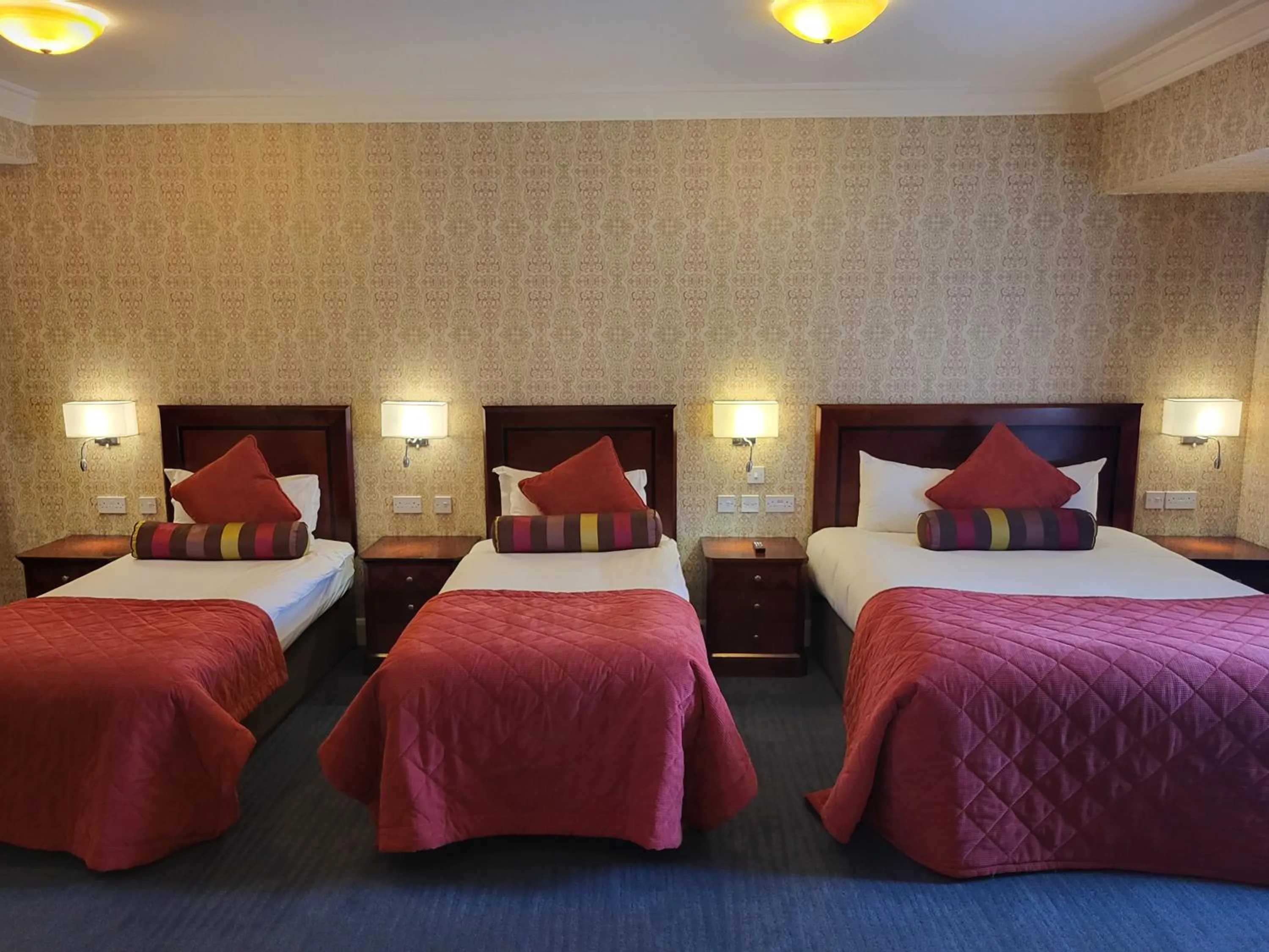 Bed in Lawlors Hotel