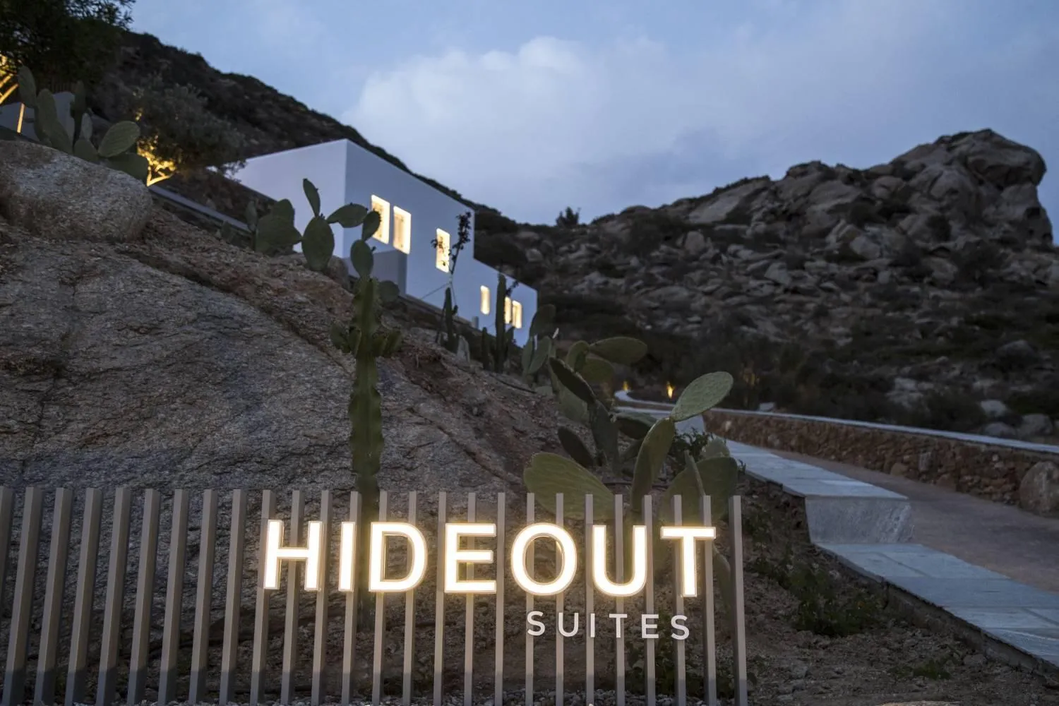 Property building in Hide Out Suites