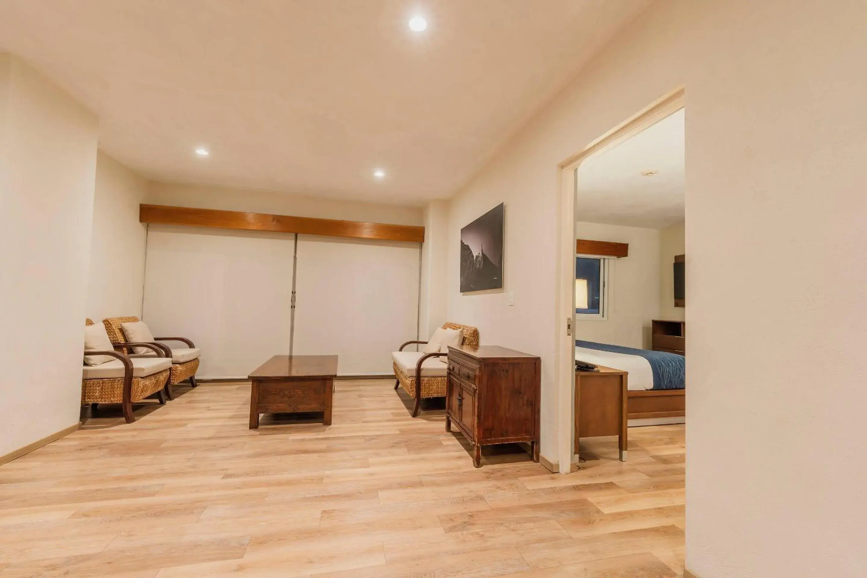 Bedroom, Bed in Comfort Inn Monterrey Valle Bedroom, Bed in Comfort Inn Monterrey Valle