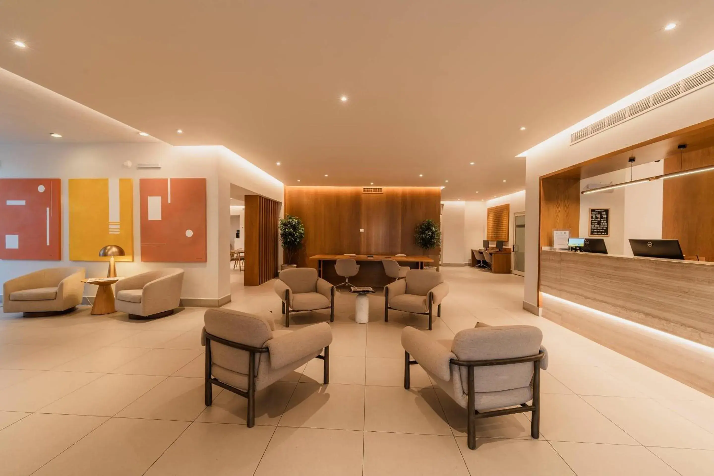 Lobby or reception in Comfort Inn Monterrey Valle Lobby or reception in Comfort Inn Monterrey Valle