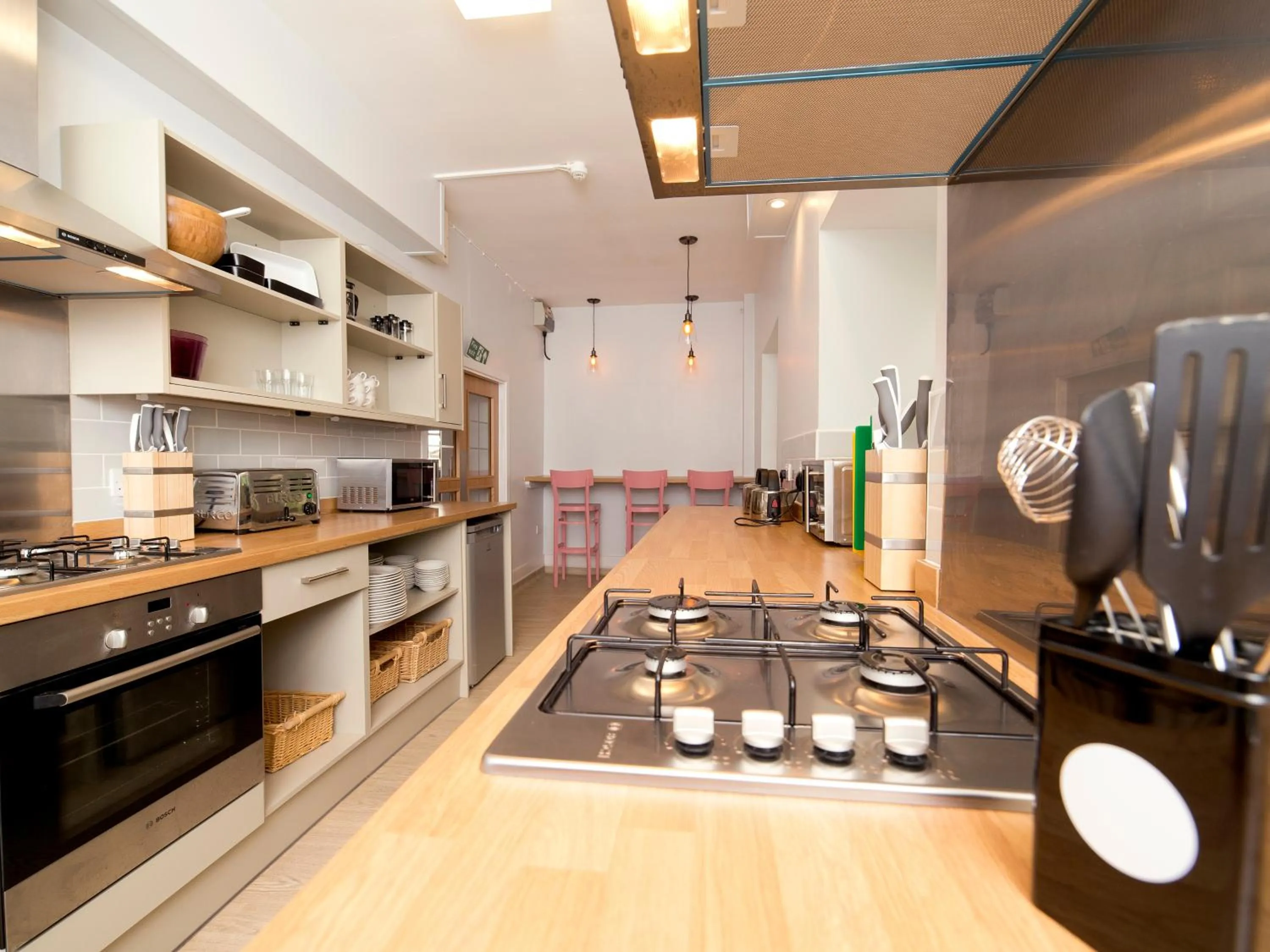 Kitchen or kitchenette in YHA Boggle Hole