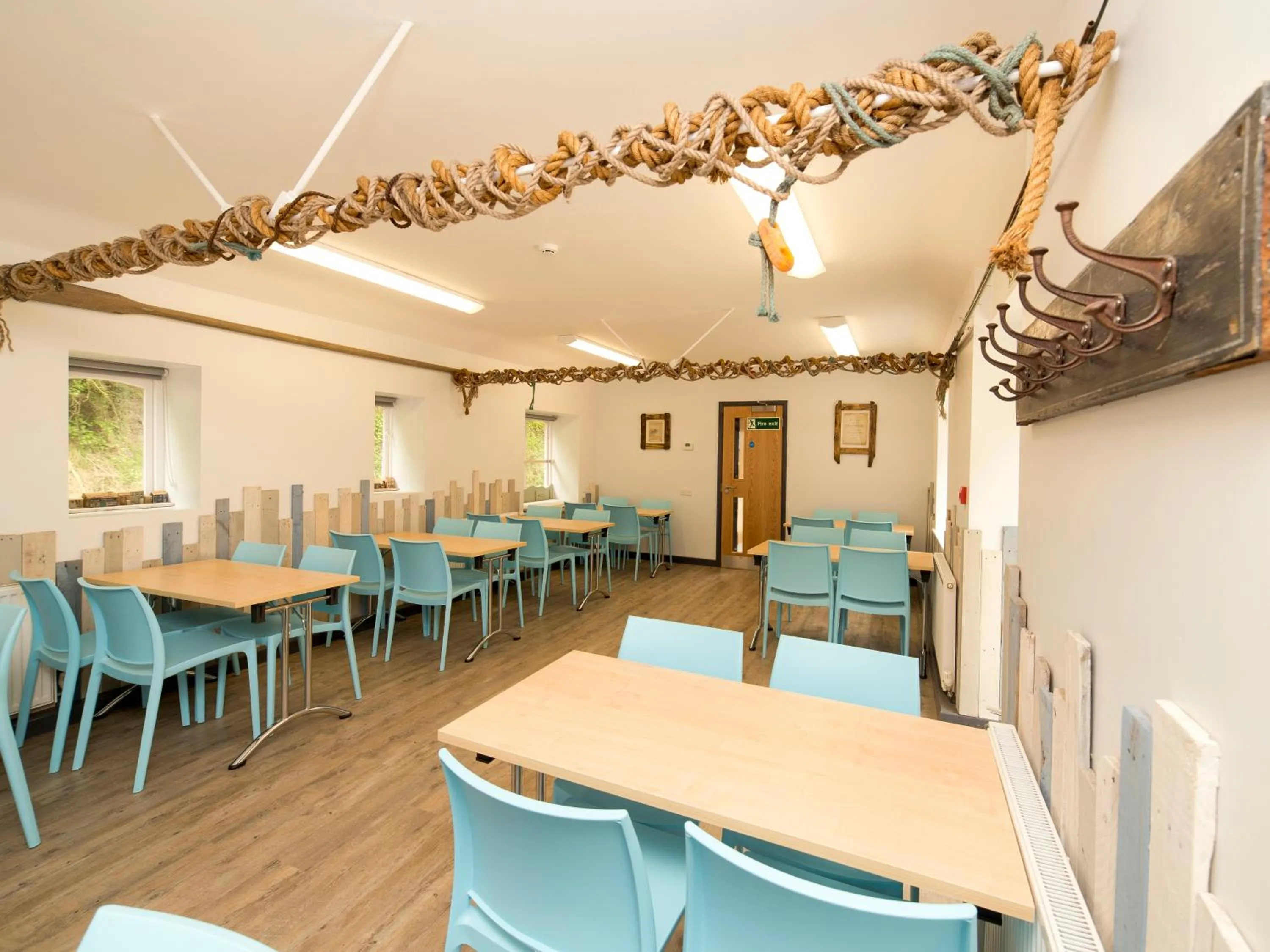 Meeting/conference room in YHA Boggle Hole