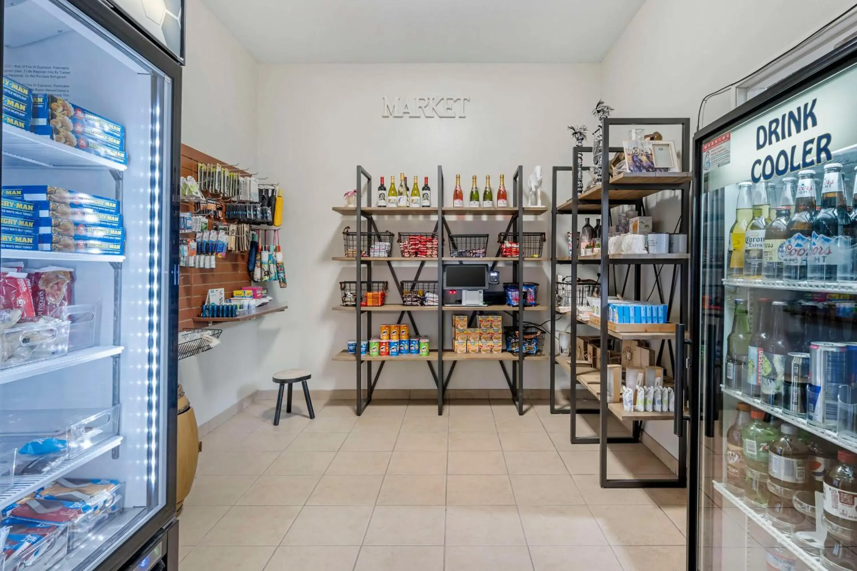 Property building in Best Western PLUS Peppertree Inn at Omak Property building in Best Western PLUS Peppertree Inn at Omak