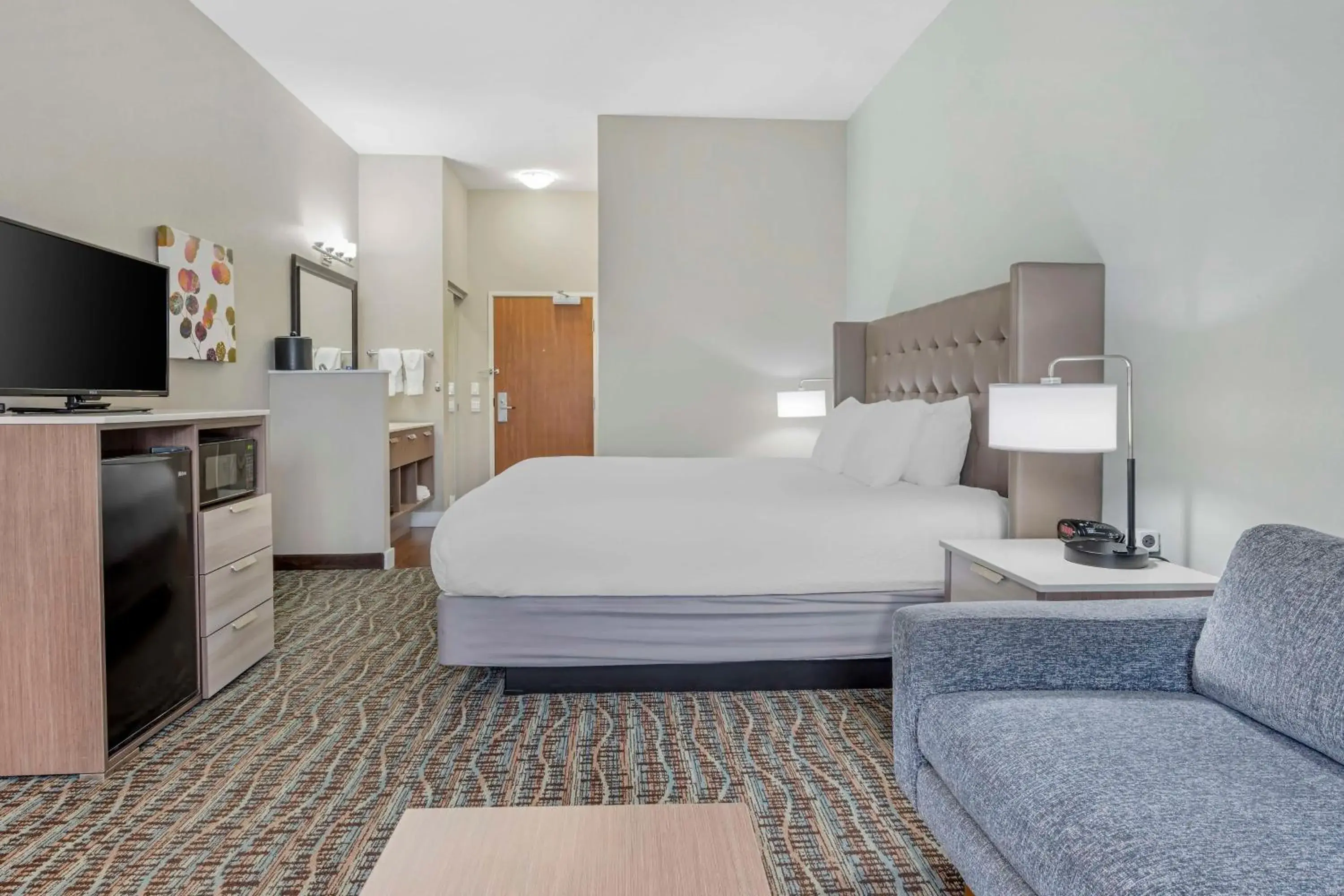 Bedroom, Bed in Best Western PLUS Peppertree Inn at Omak Bedroom, Bed in Best Western PLUS Peppertree Inn at Omak